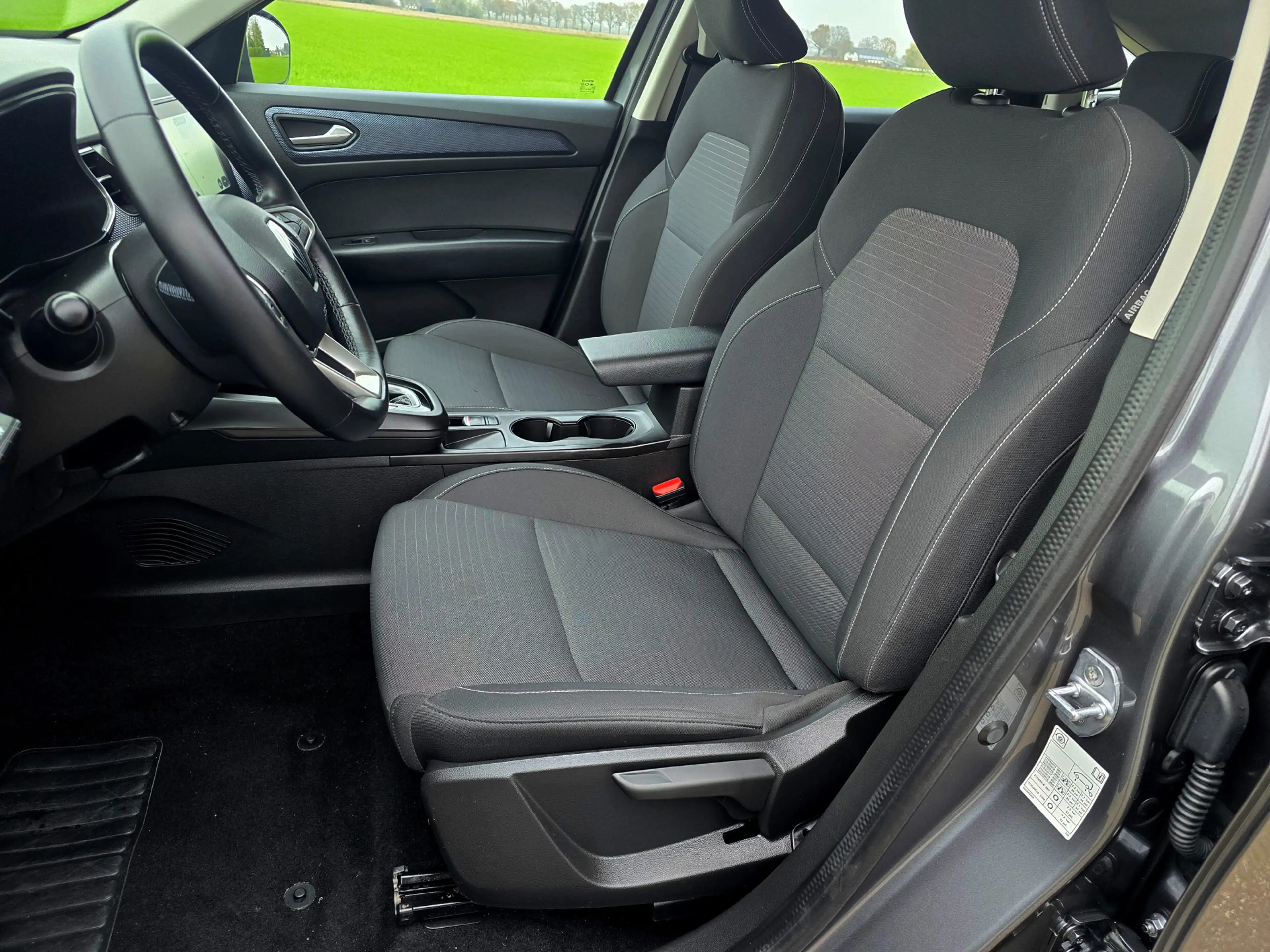 Renault Arkana 1.6 E-Tech full hybrid 145 evolution - 145 Pk - Eu — photo 18