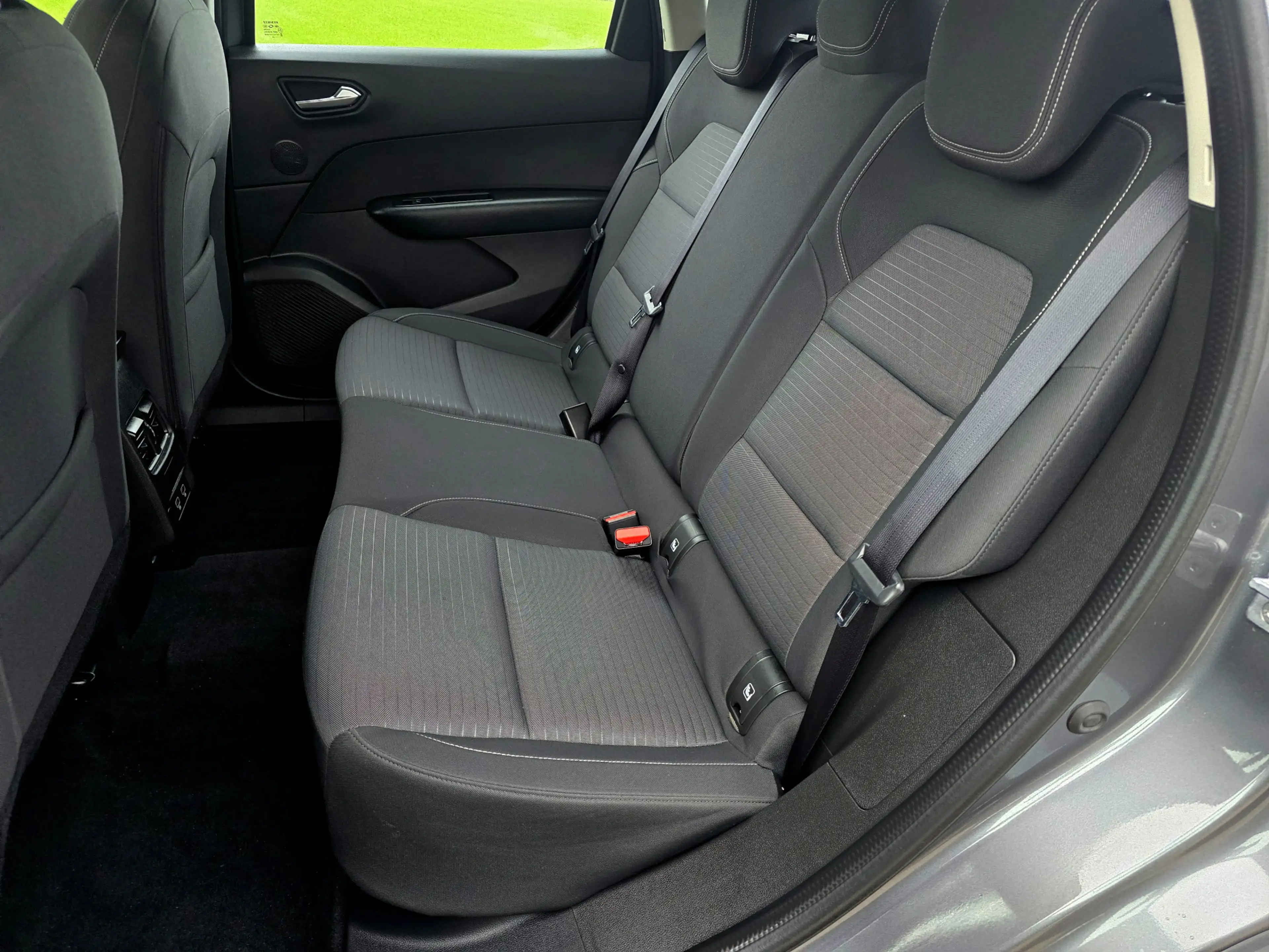 Renault Arkana 1.6 E-Tech full hybrid 145 evolution - 145 Pk - Eu — photo 25