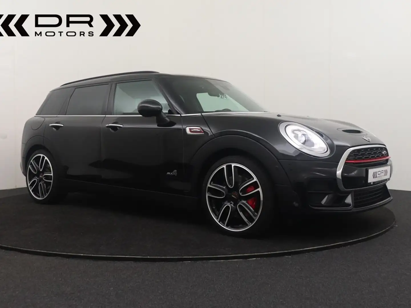 MINI John Cooper Works Clubman ALL4 2.0iA - LED - COMFORT ACCES - 49.539km! Černá - 2