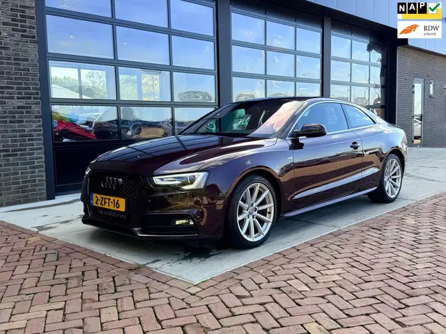 Audi A5 Coupé 2.0 TDI quattro Sport Edition | S-Line | 1/2