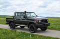 Toyota Land Cruiser GRJ 79 4.0 V6 5-Gang DC NESTLE OFFROAD Gris - thumbnail 3
