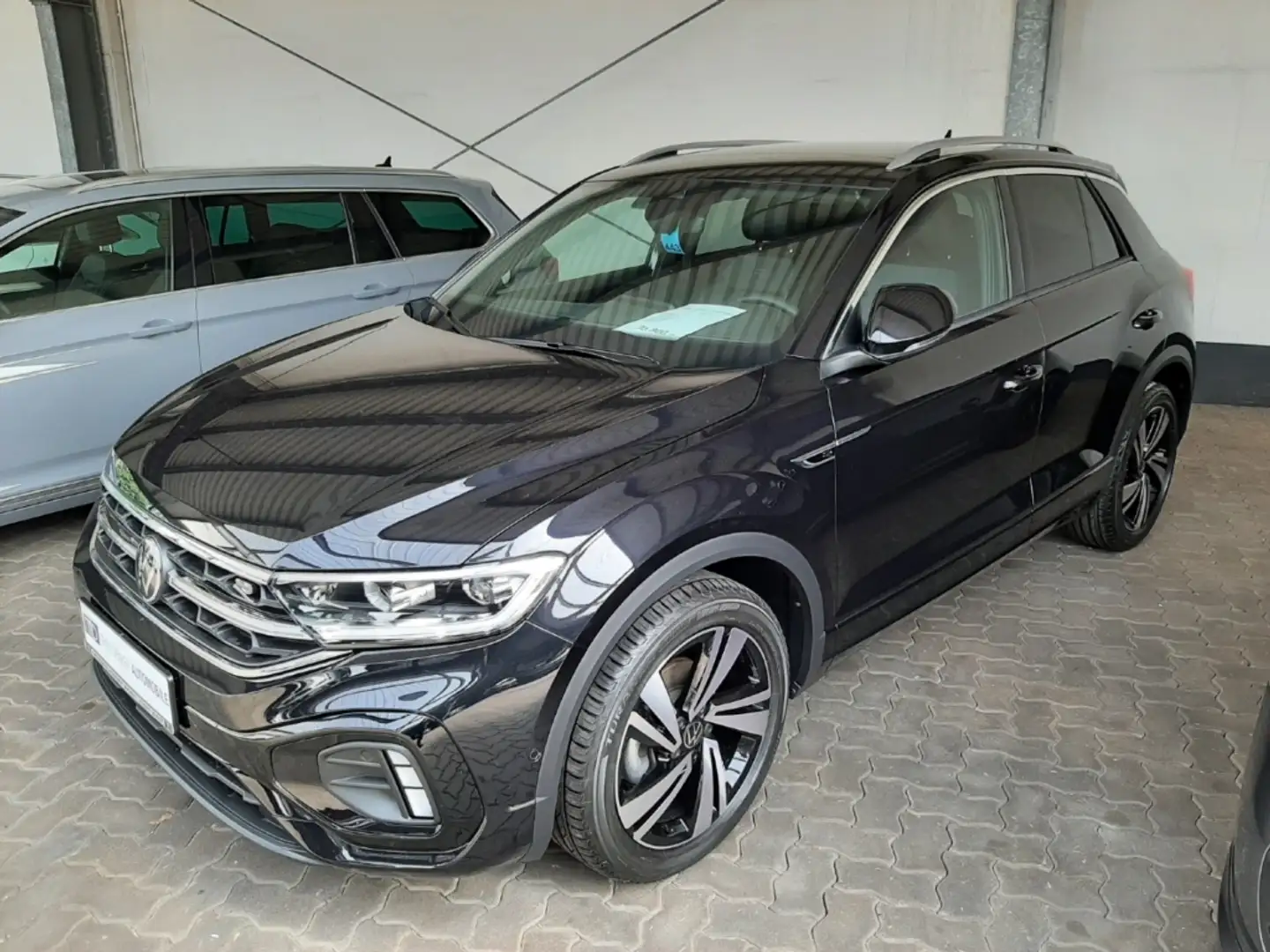 Volkswagen T-Roc R-Line 1.5 TSI DSG ACC AHK Kamera Negro - 1