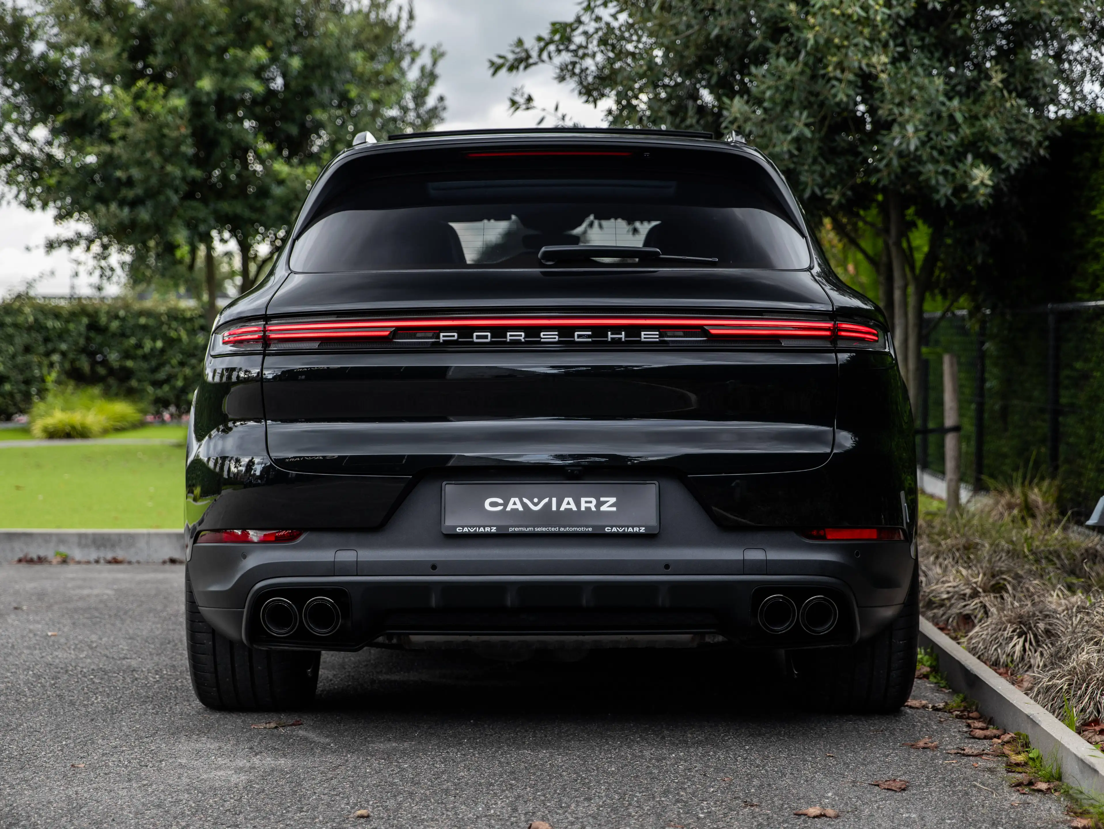 Porsche Cayenne S E-HYB AIR/SPORTUITL./PDCC/PTV+/HDMATR/21"RS/HUD/PANO/SOFTCL/360/INNO/18W/BOSE — photo 27