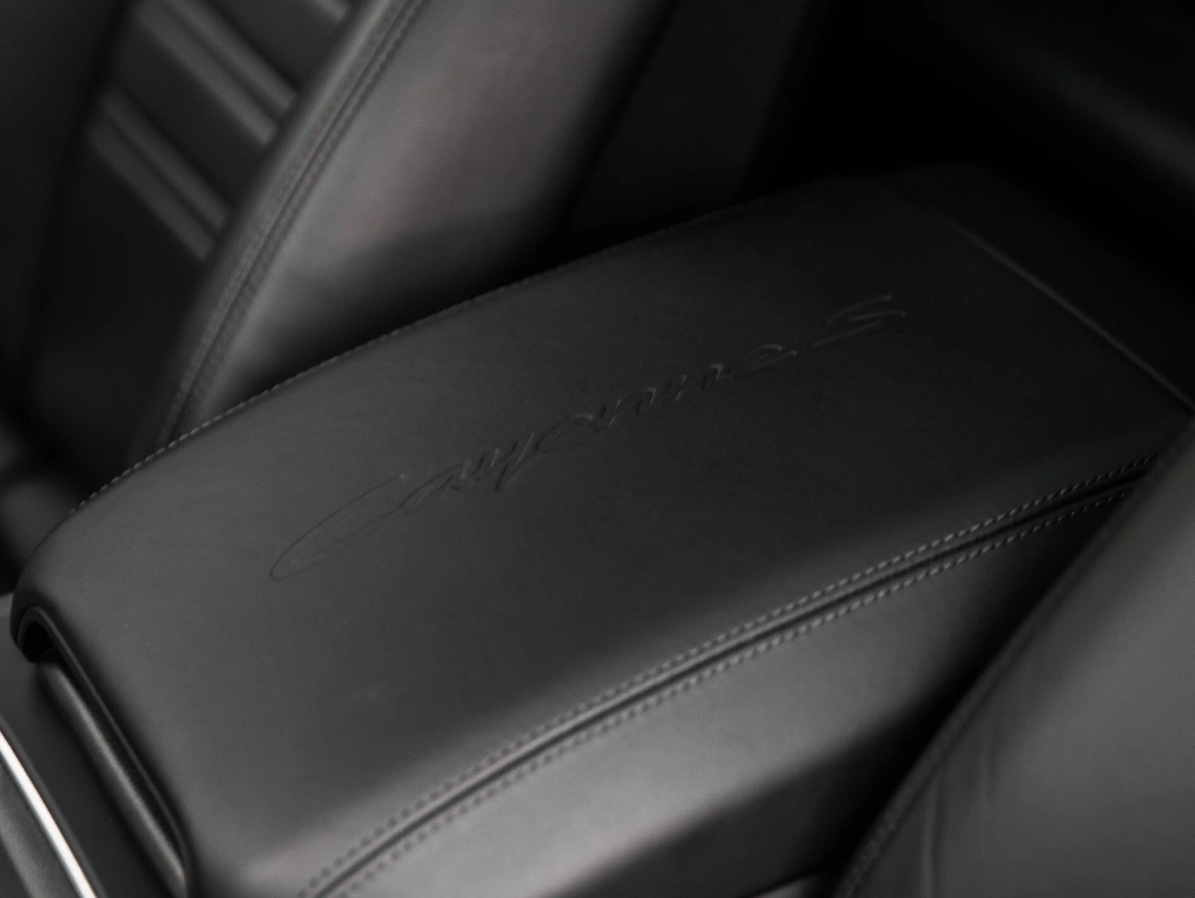 Porsche Cayenne S E-HYB AIR/SPORTUITL./PDCC/PTV+/HDMATR/21"RS/HUD/PANO/SOFTCL/360/INNO/18W/BOSE — photo 38