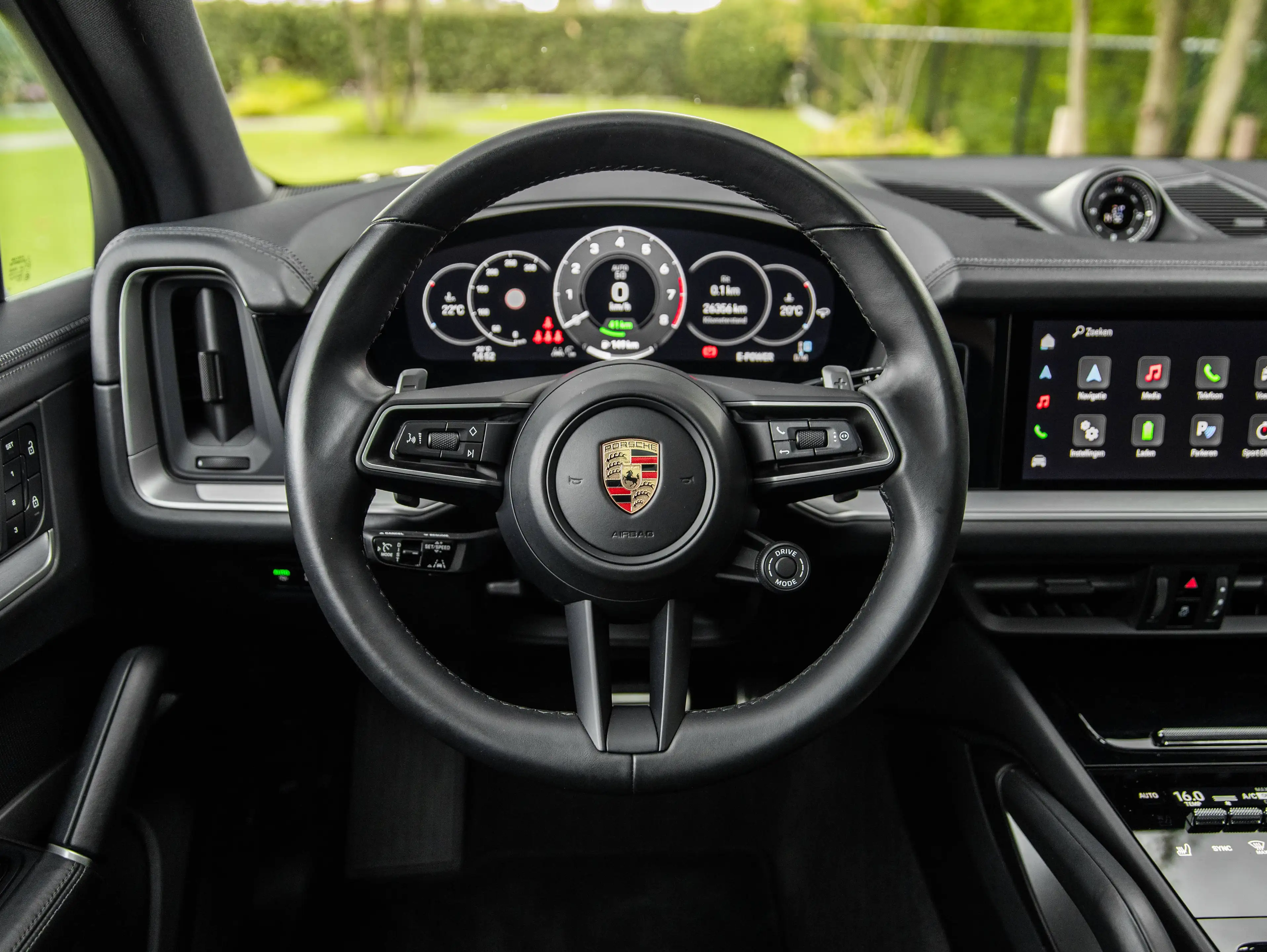 Porsche Cayenne S E-HYB AIR/SPORTUITL./PDCC/PTV+/HDMATR/21"RS/HUD/PANO/SOFTCL/360/INNO/18W/BOSE — photo 40
