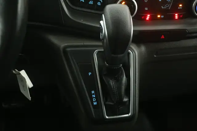 Ford Transit Custom view 14