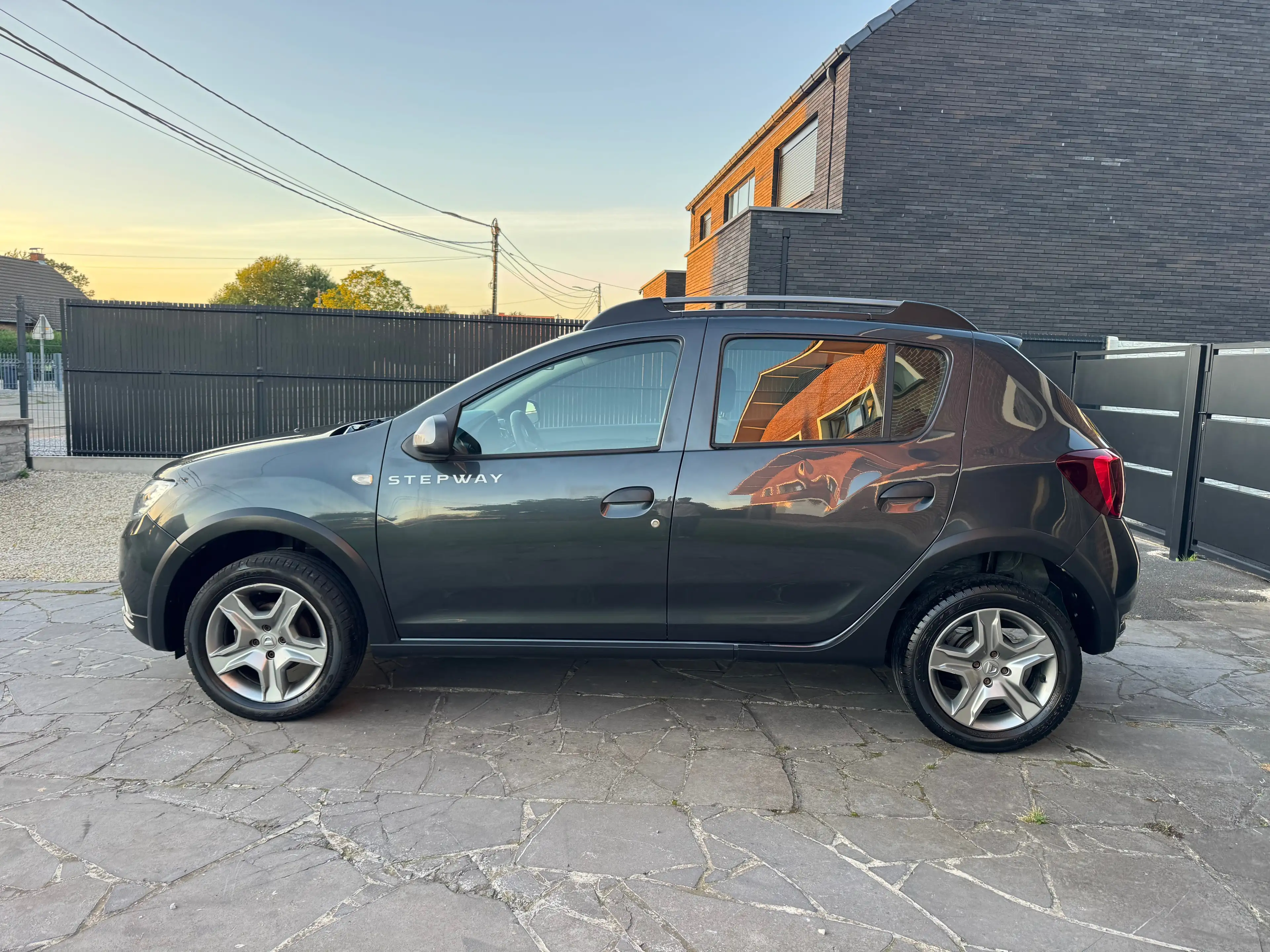 Dacia Sandero Sandero Stepway 0.9 TCe Stepway (EU6.2) — photo 5