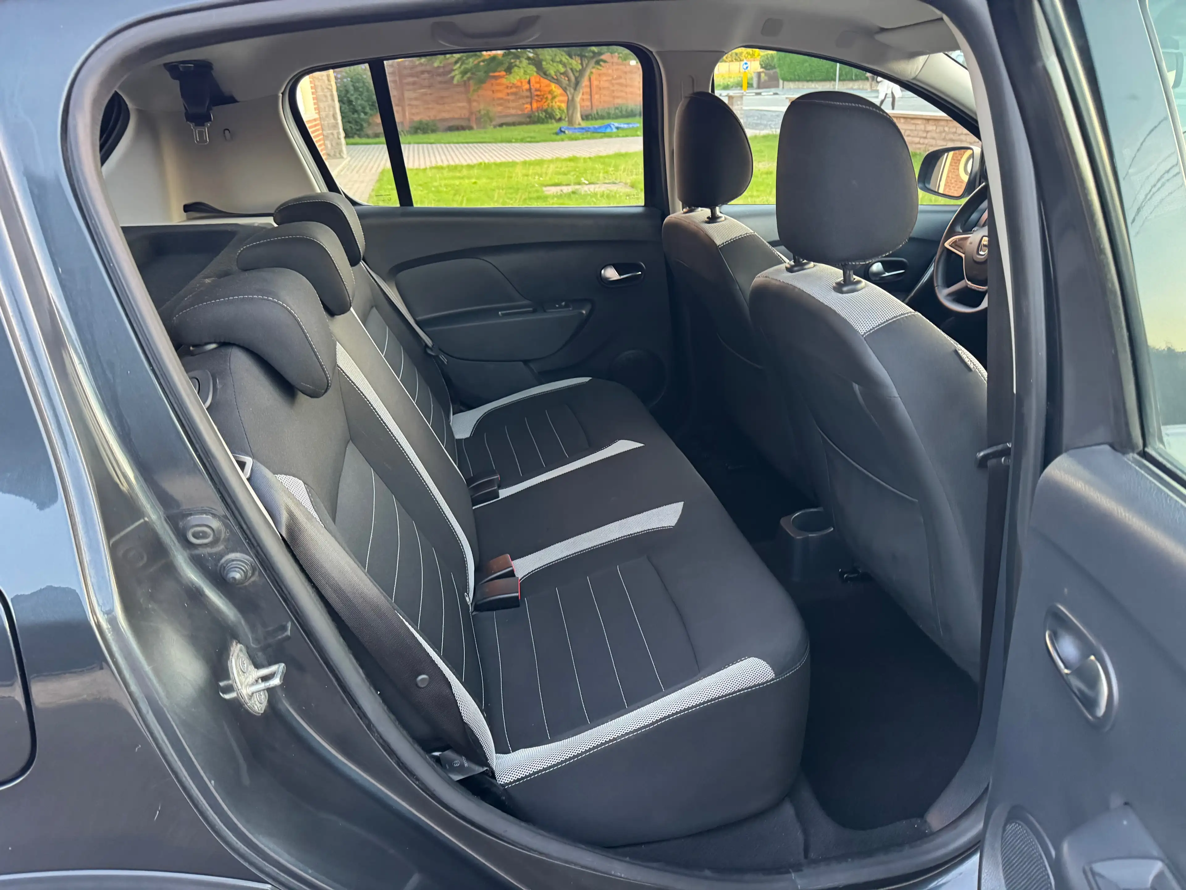 Dacia Sandero Sandero Stepway 0.9 TCe Stepway (EU6.2) — photo 11