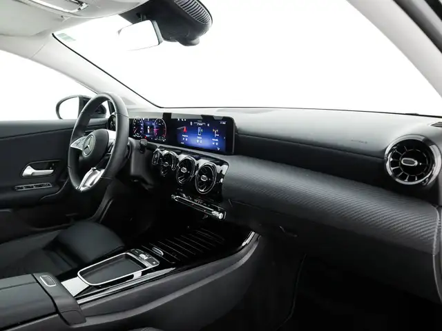 Mercedes-Benz A-Class view 10