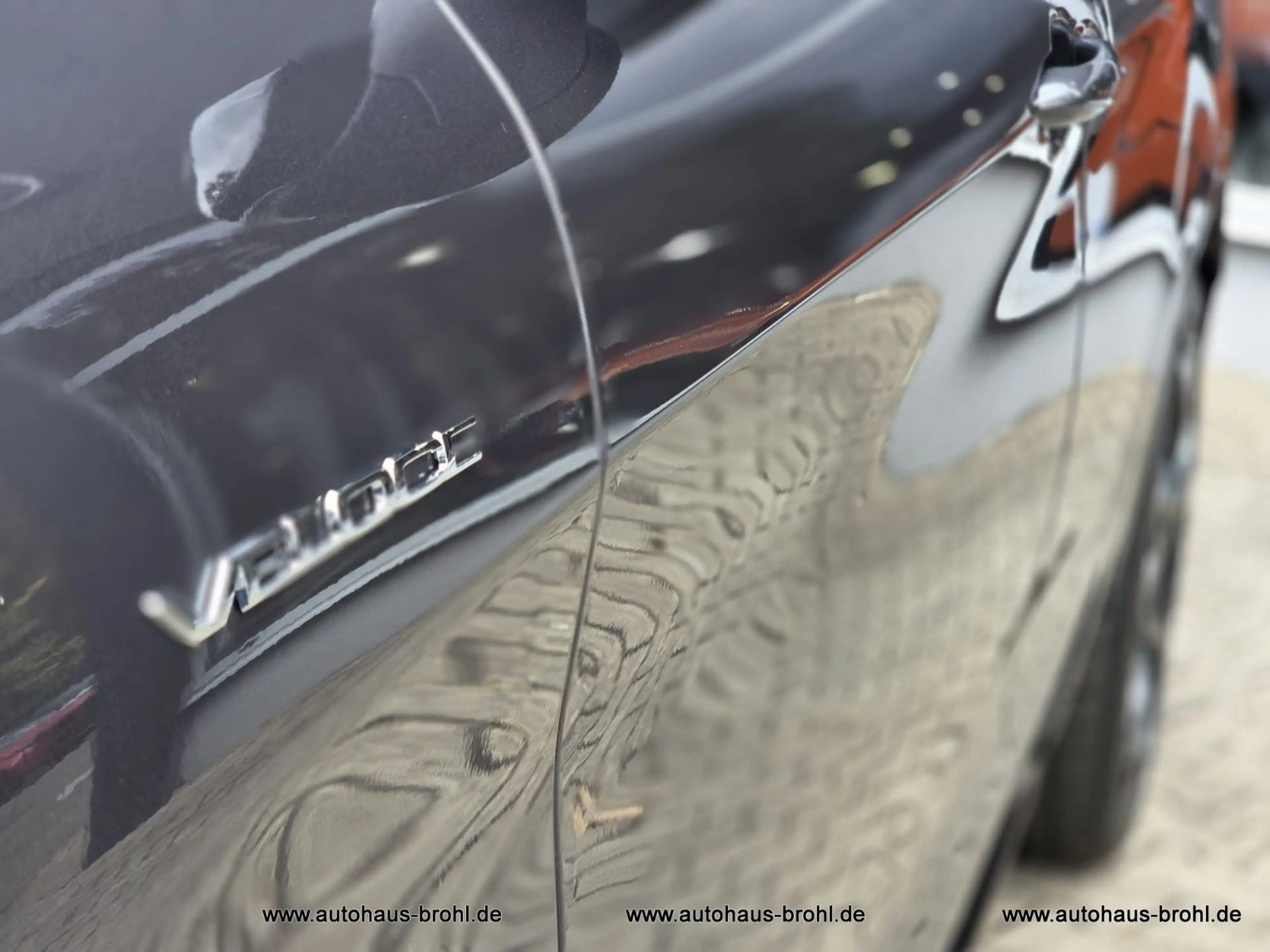 Alfa Romeo Stelvio Veloce Q4 210PS Allrad — photo 9