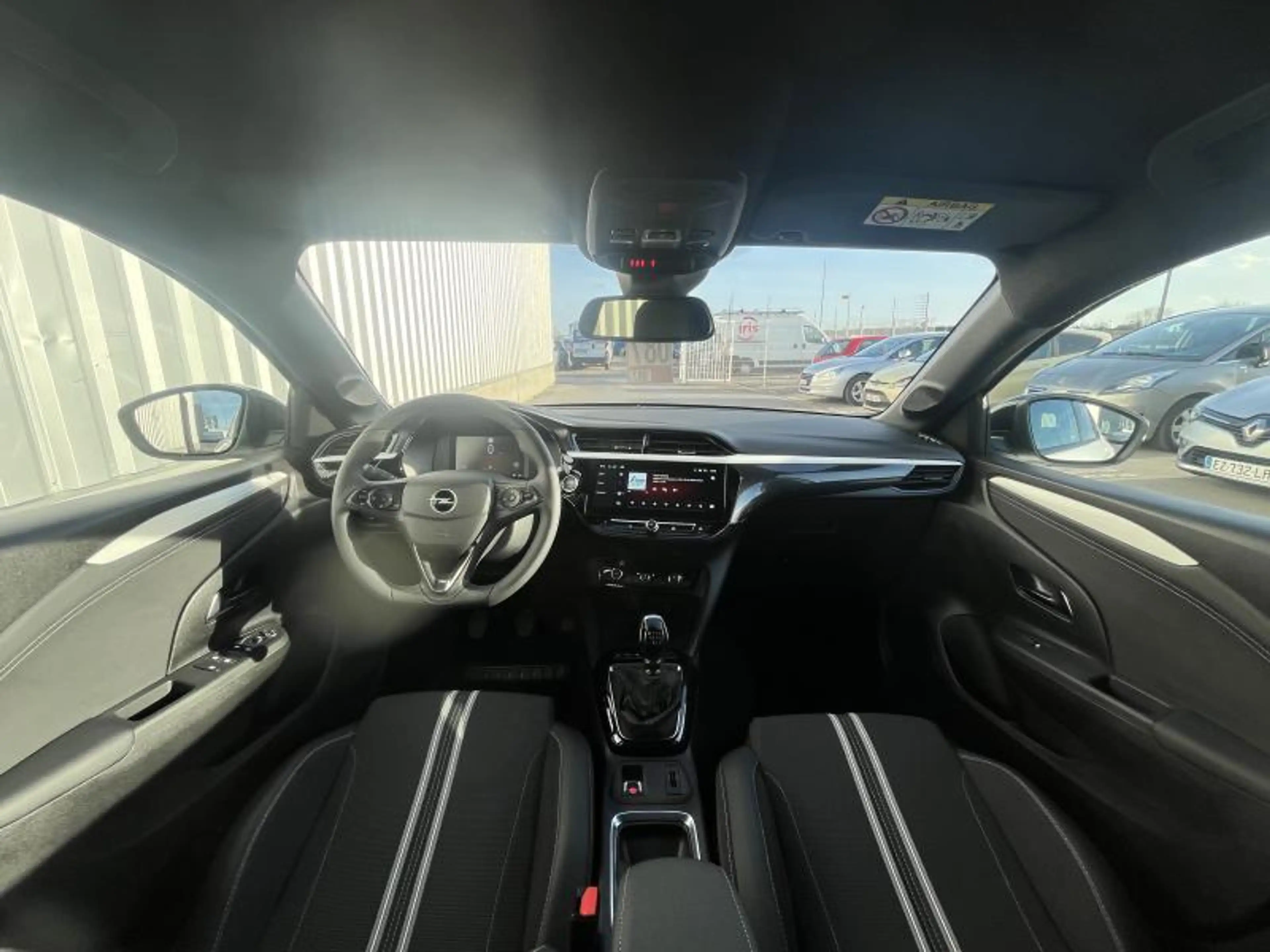 Opel Corsa GS*24 MOIS GARANTIE* FAIBLE KILOMETRAGE* — photo 8