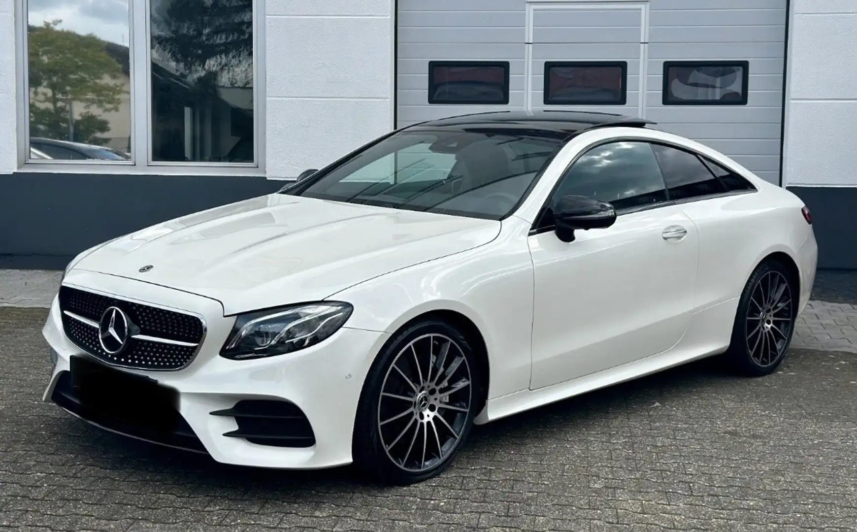 Mercedes-Benz E 300 Aut. - 2