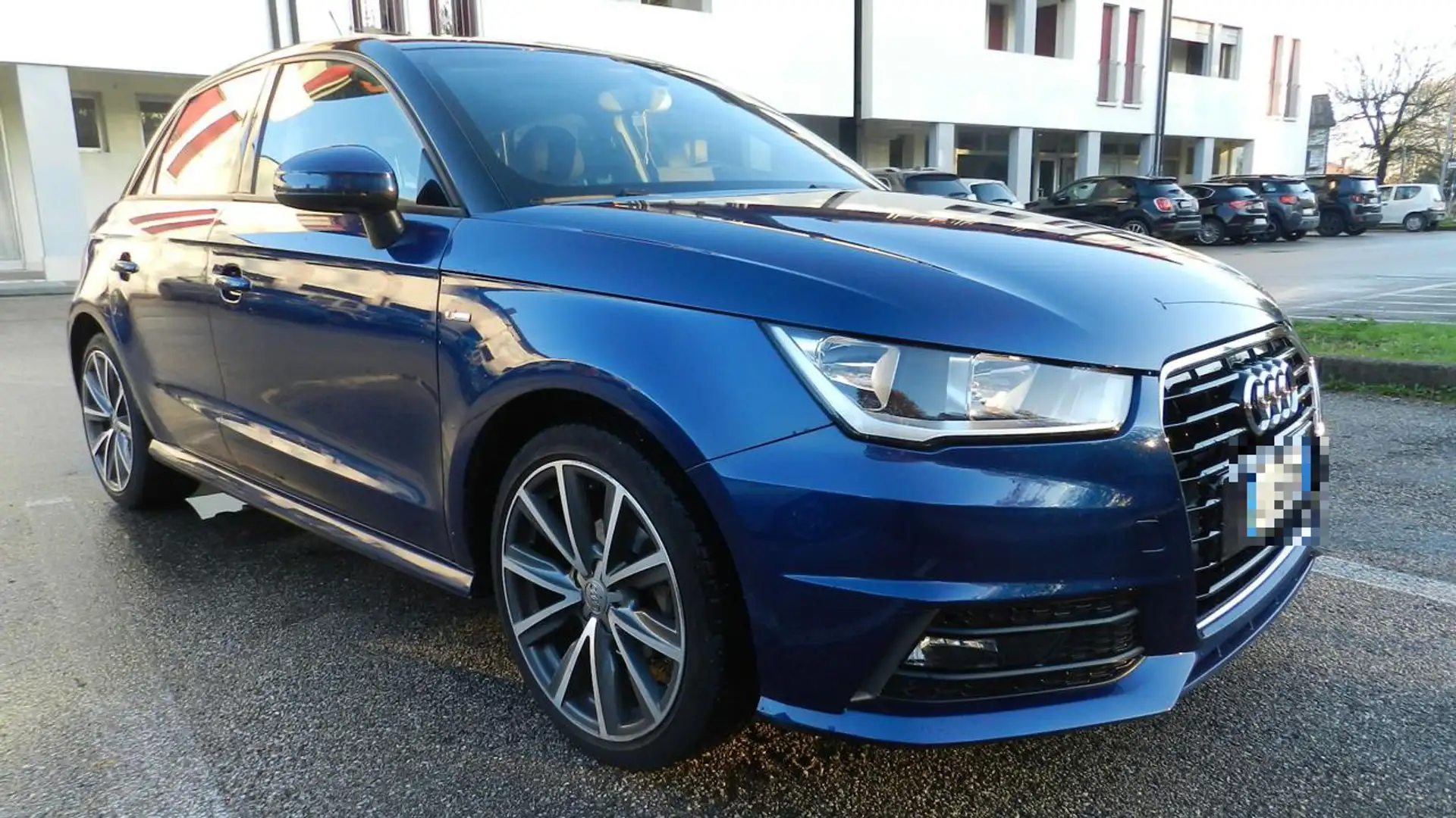 Audi A1 1.0 TFSI Sportback ultra Admired S LINE Blu/Azzurro - 2