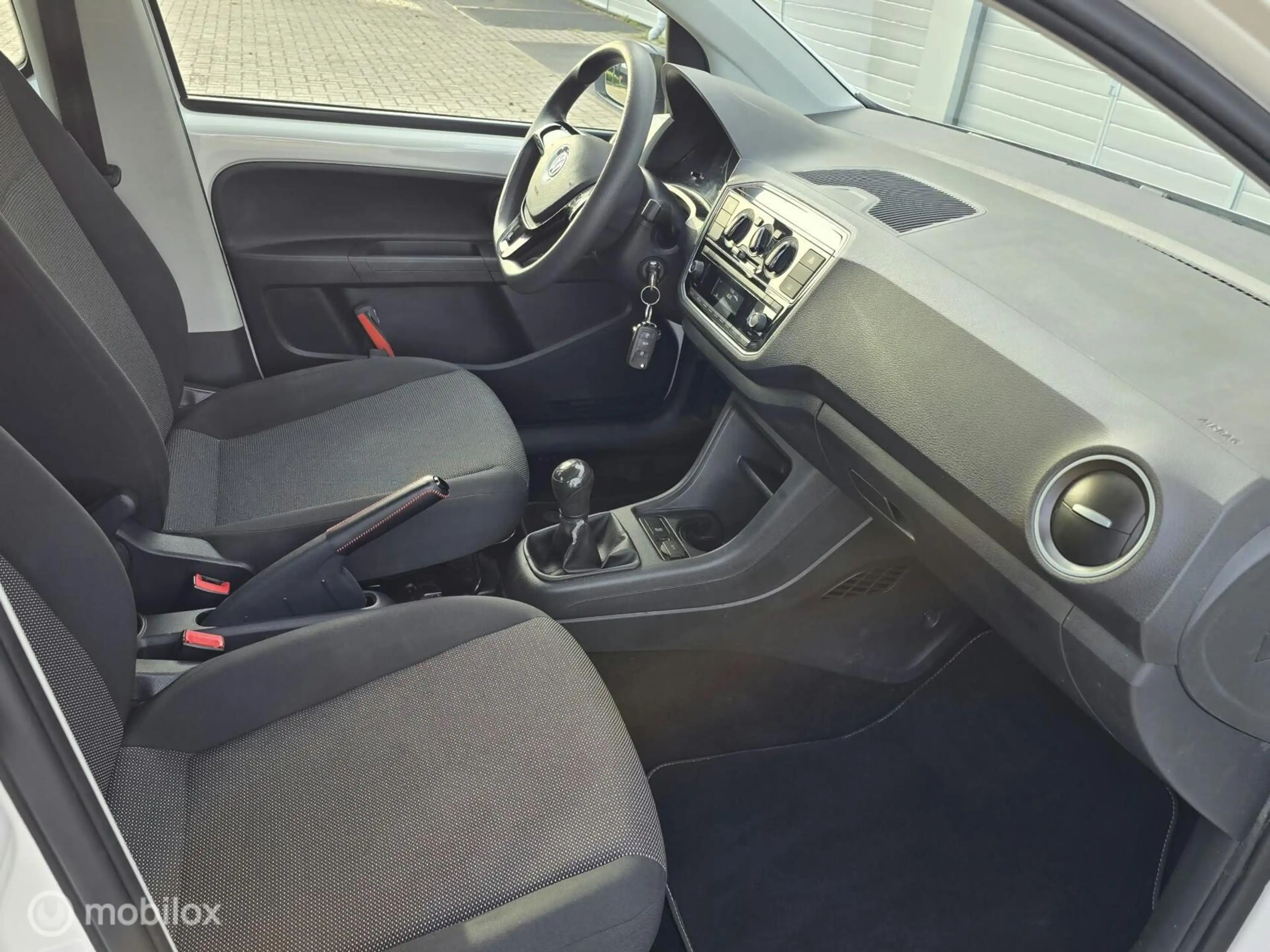 Volkswagen up! 1.0 BMT take up! — photo 15