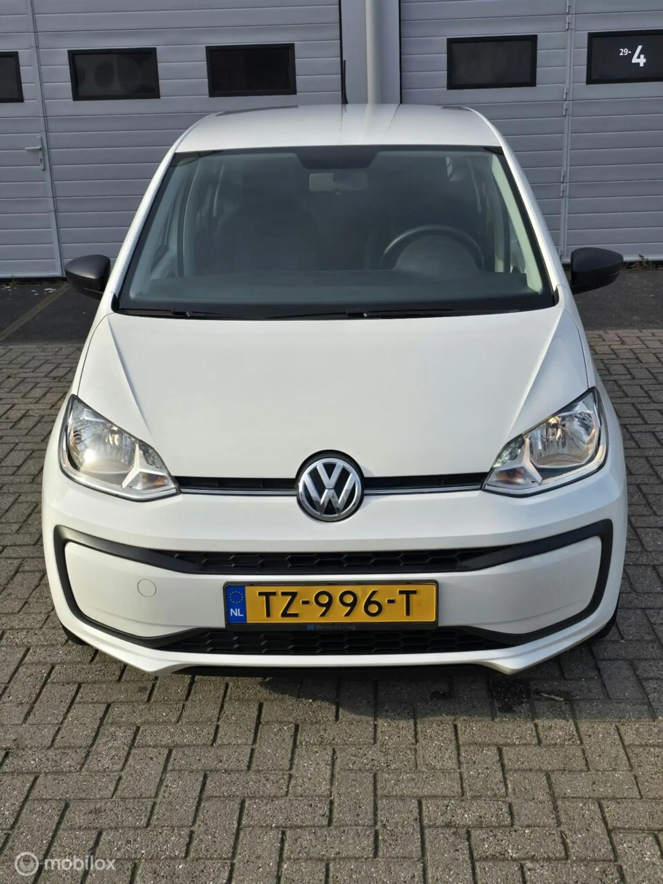 Volkswagen up! 1.0 BMT take up! — photo 3