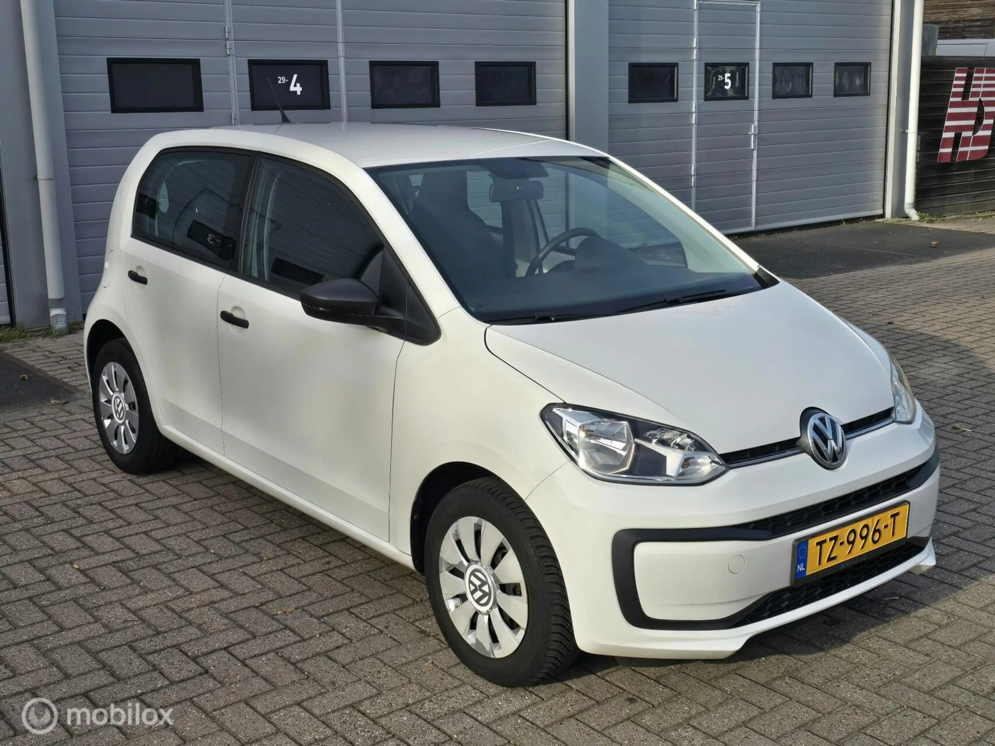 Volkswagen up! 1.0 BMT take up! — photo 2