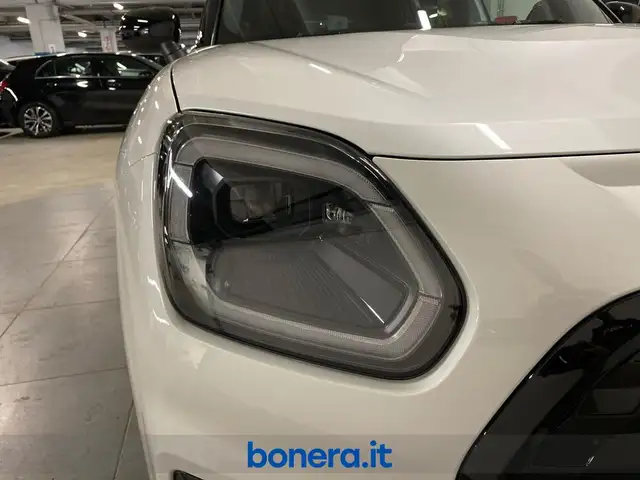 Mini Countryman view 10