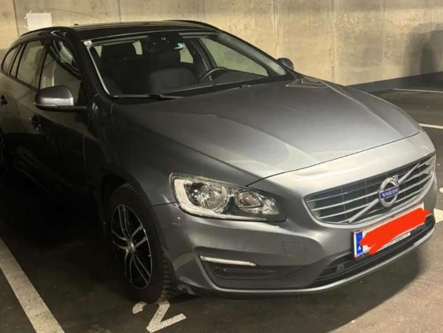 Volvo V60 V60 D2 Kinetic Kinetic Grau - 2