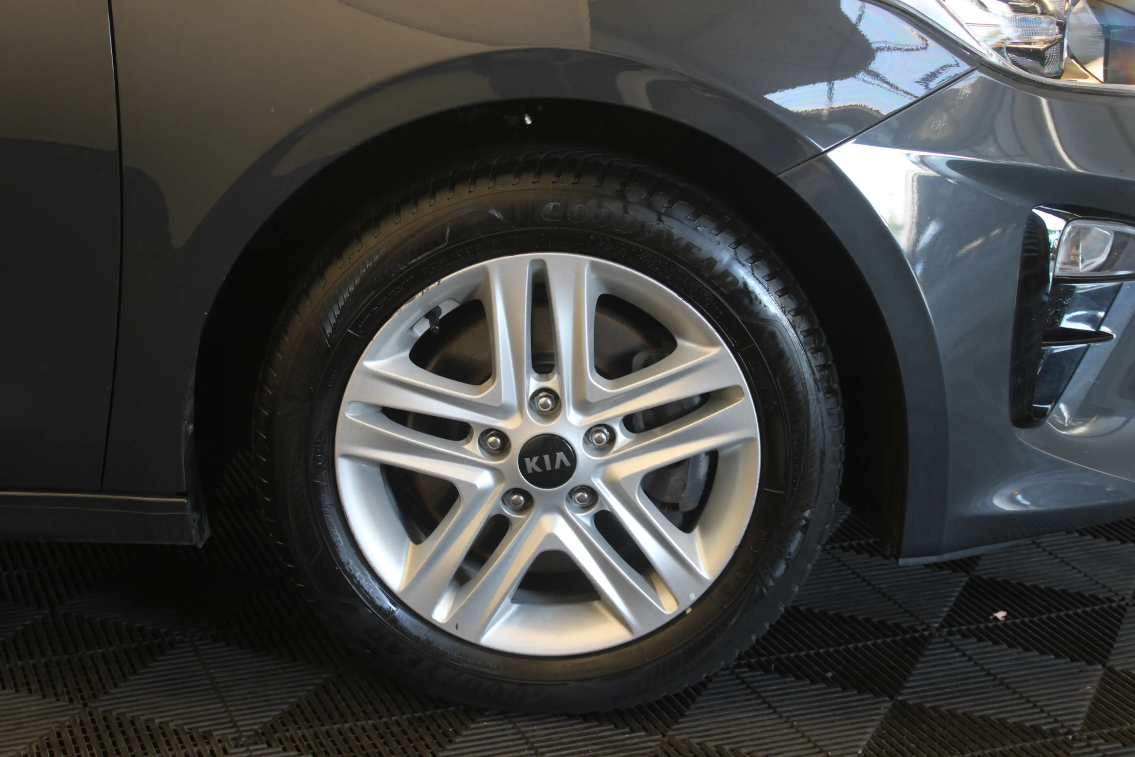 Kia Ceed SW / cee'd SW Sportswagon 1.0 T-GDi DynamicLine |Camera|Navi| — photo 9