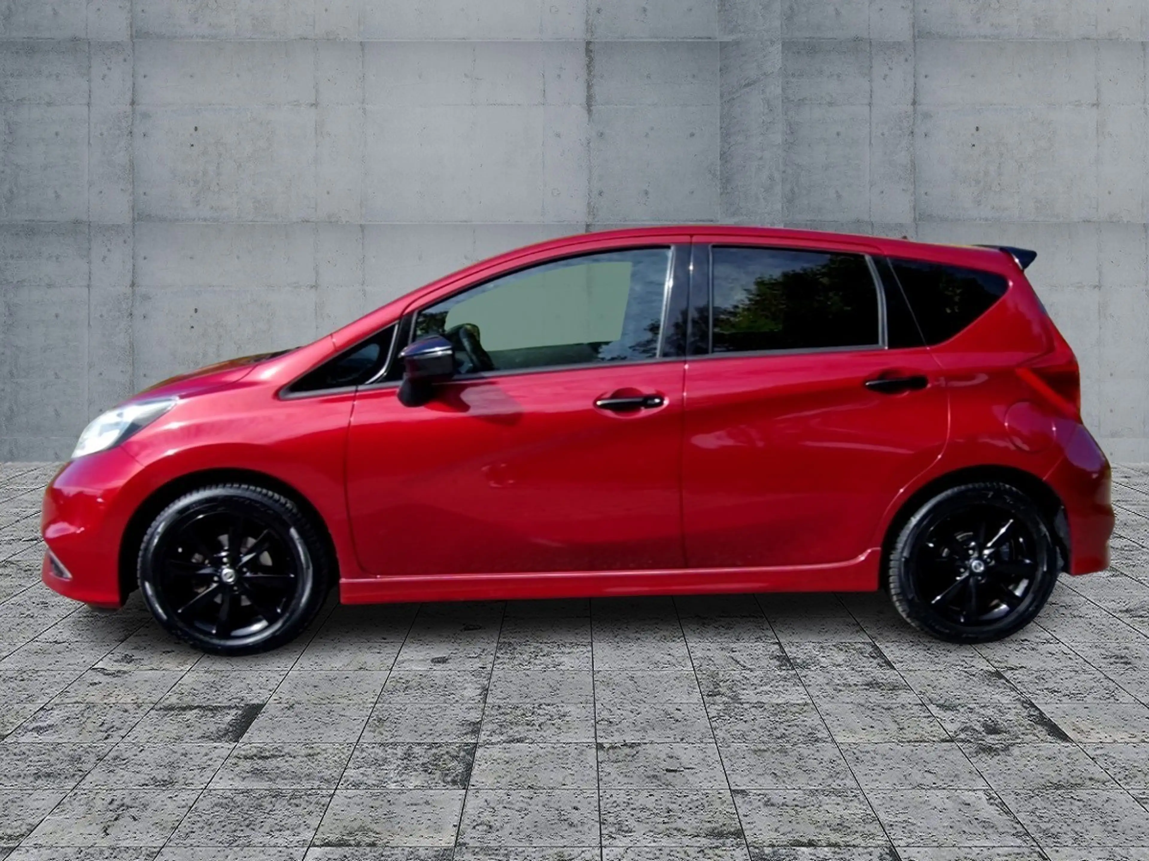 Nissan Note 1.2 DIG-S Black Edition (98PS) Automatik — photo 2
