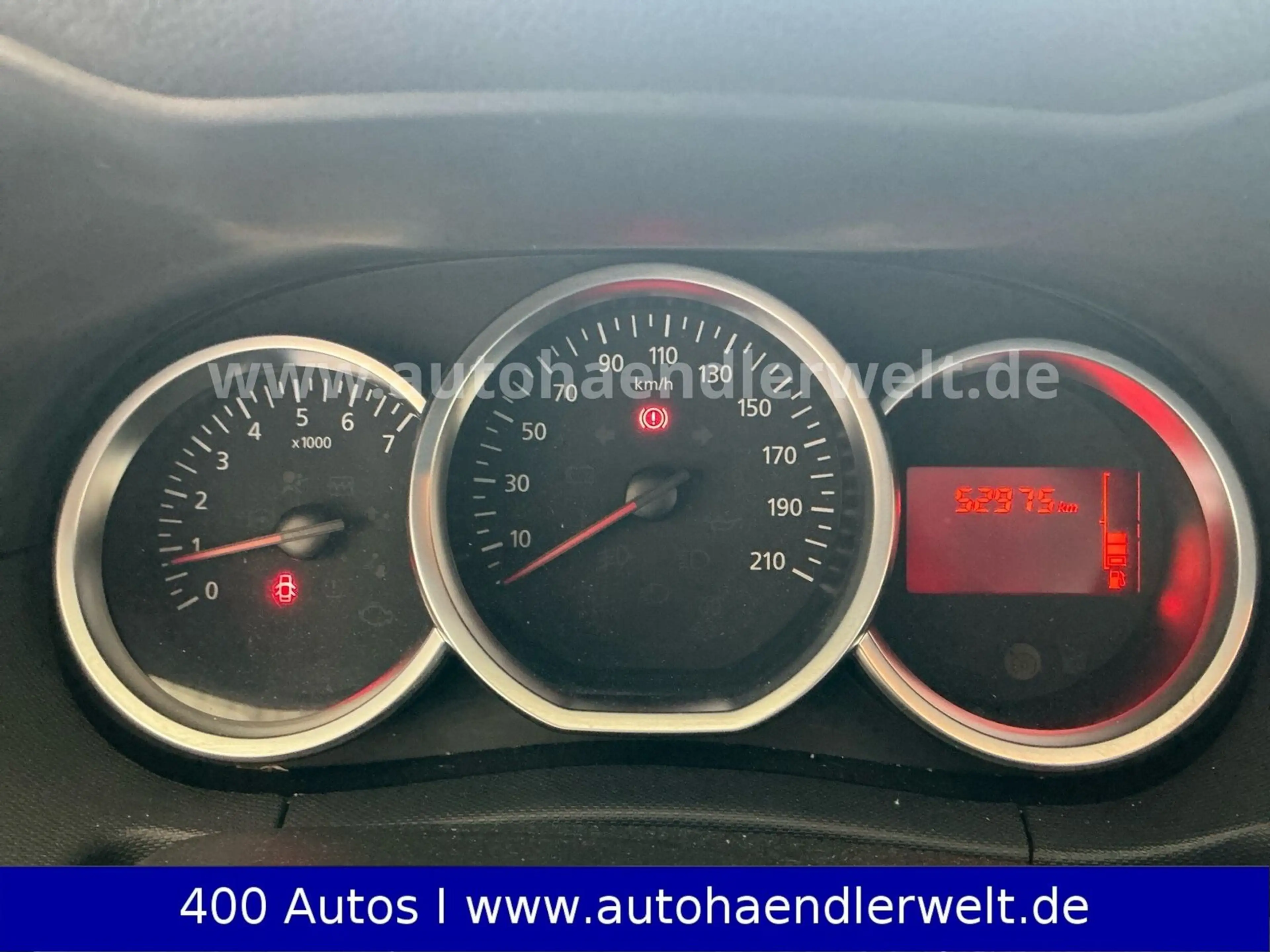Dacia Duster 1.6 SCe Klima Navi Tempom. Alufelgen — photo 10