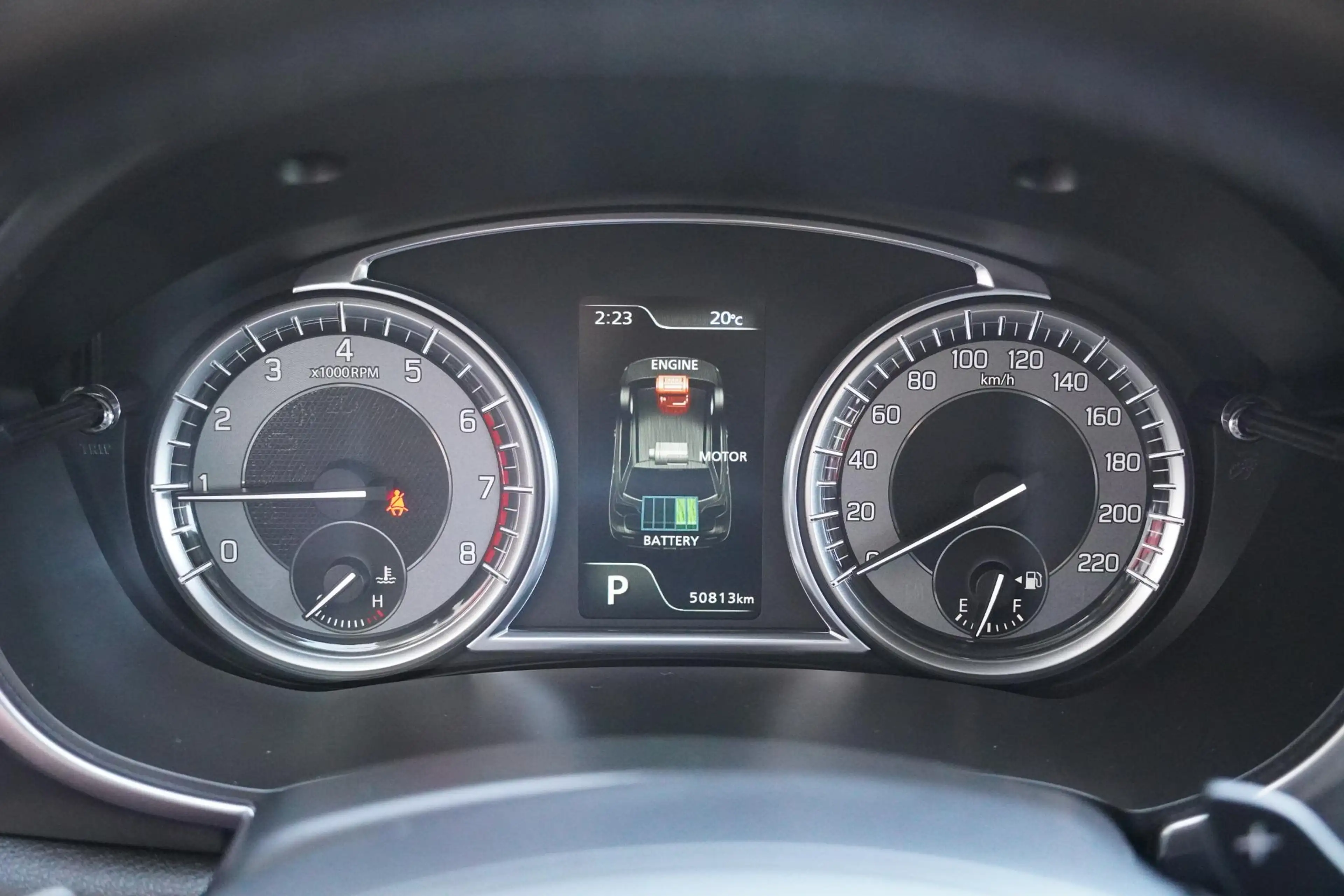 Suzuki Vitara 1.4 Boosterjet Select Smart Hybrid 1500-Trekgewich — photo 20