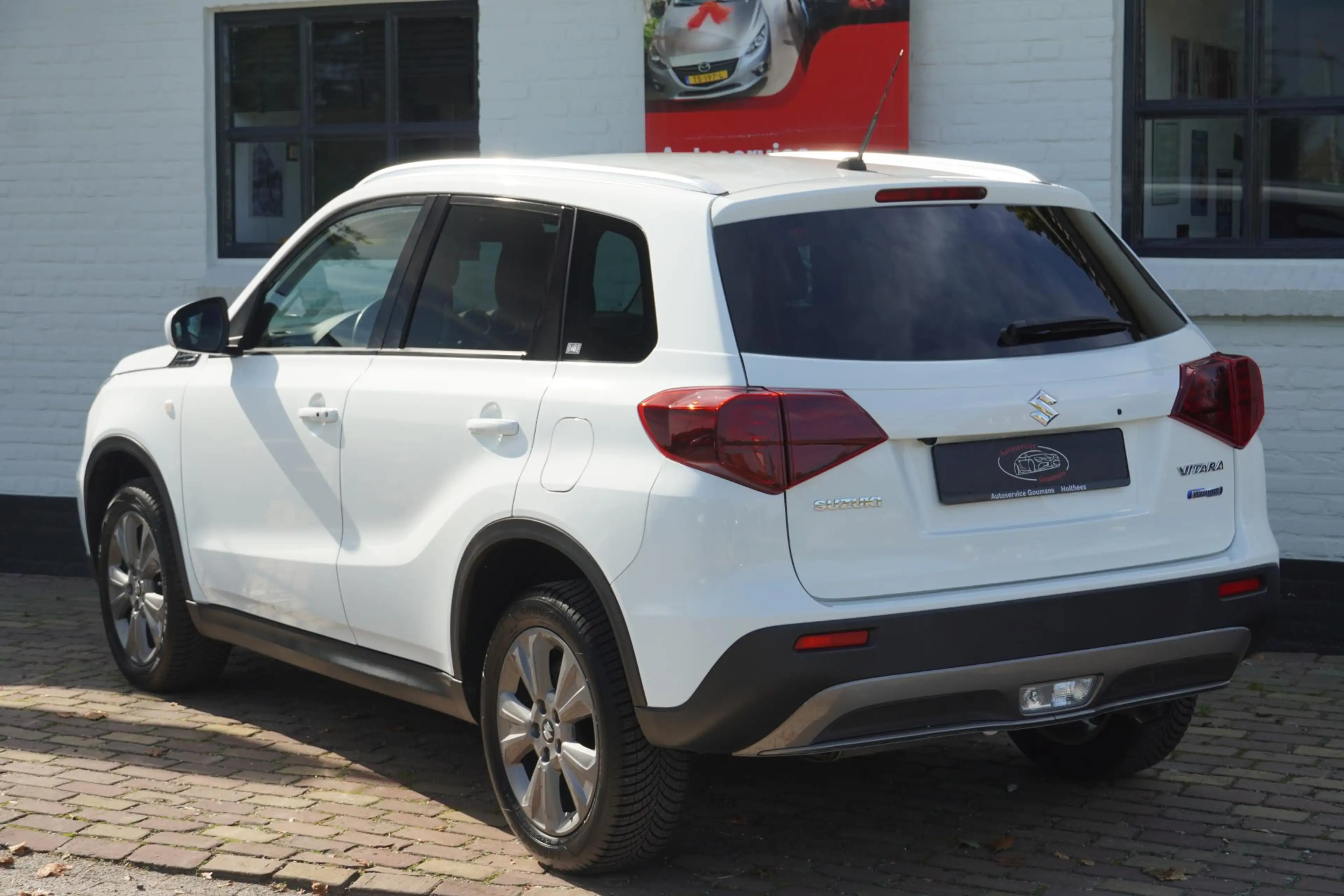 Suzuki Vitara 1.4 Boosterjet Select Smart Hybrid 1500-Trekgewich — photo 5