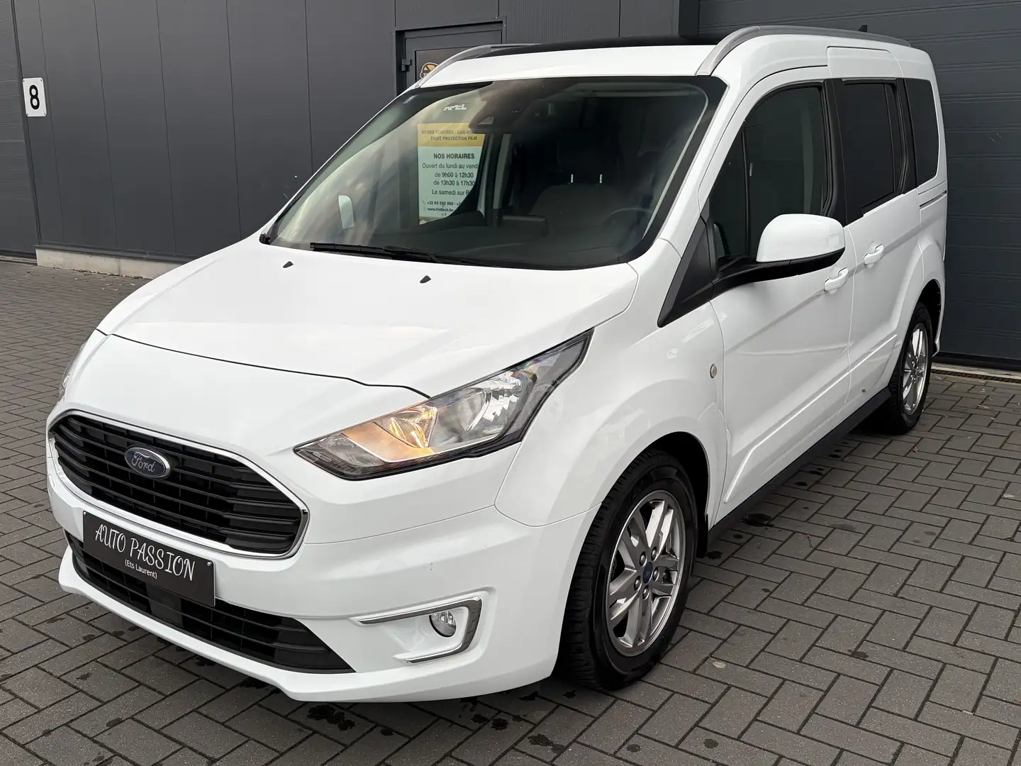 Ford Tourneo Connect 1.5 TDCi - TVA/CAM/ATTELAGE/NAV White - 1