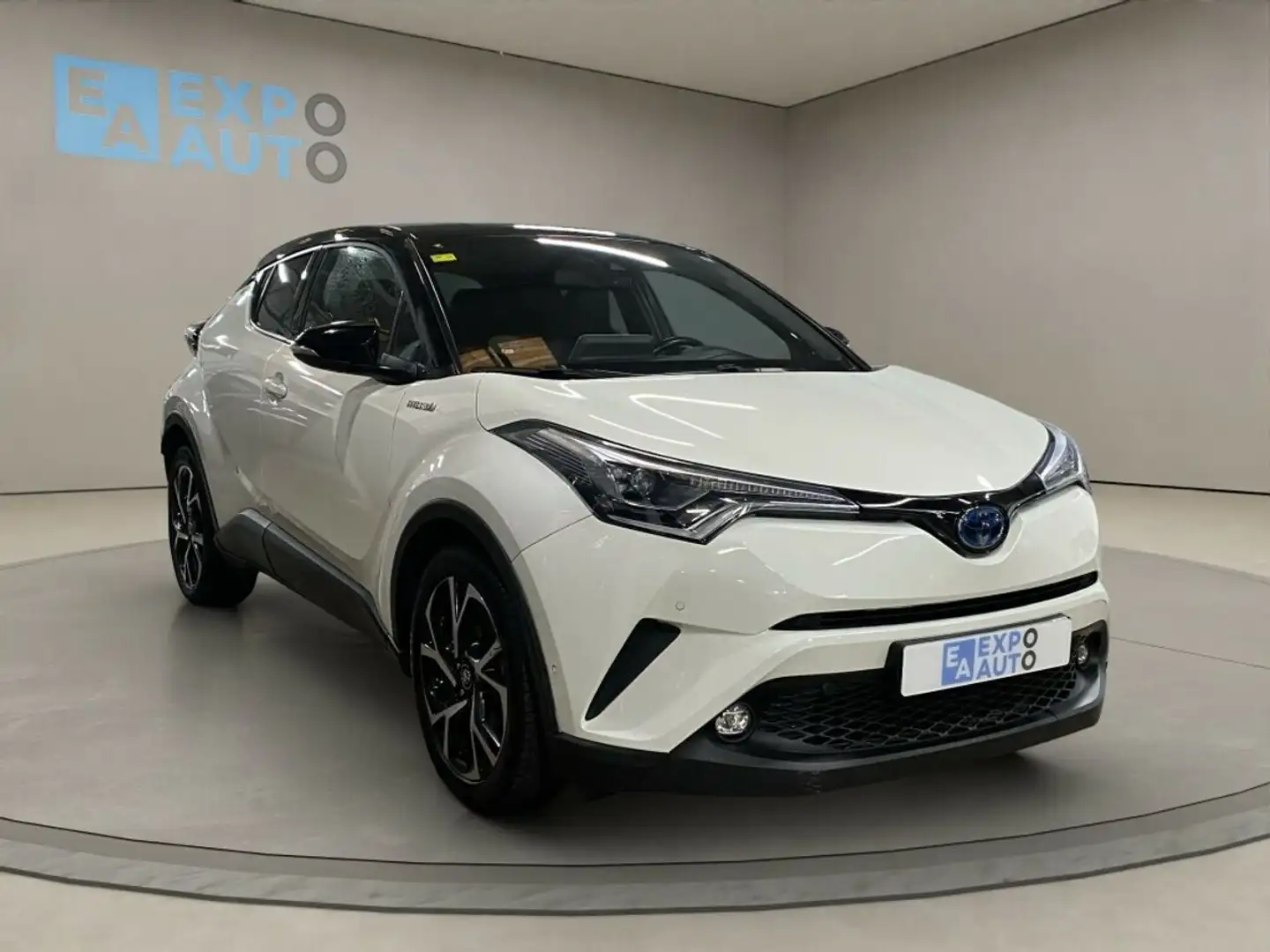 Toyota C-HR 1.8 125H Advance P.Plus P. Luxury Blanco - 1