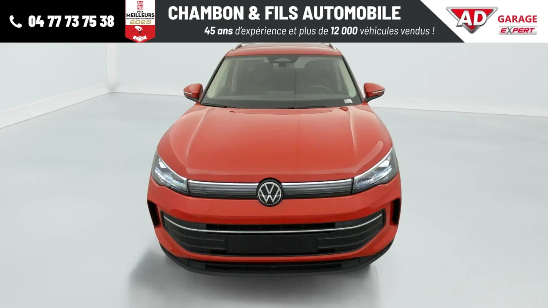 Volkswagen Tiguan NOUVEAU 1.5 eTSI 150CV DSG7 LIFE PLUS Rouge - 2