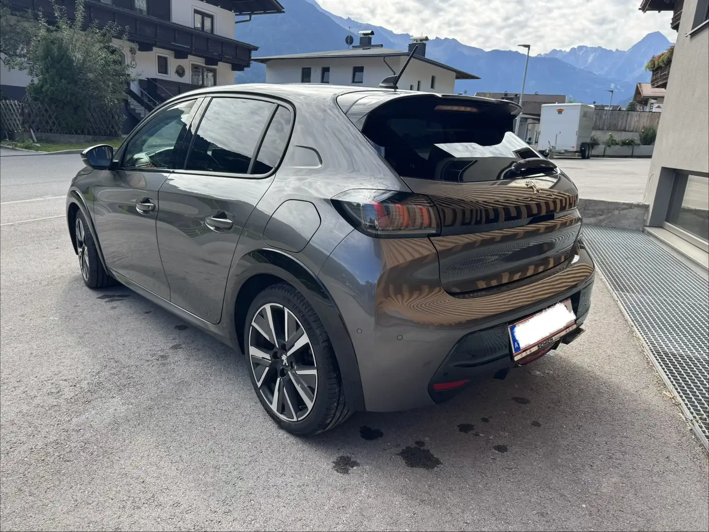 Peugeot 208 GT-Line PureTech 130 S&S EAT8 Aut. - 2