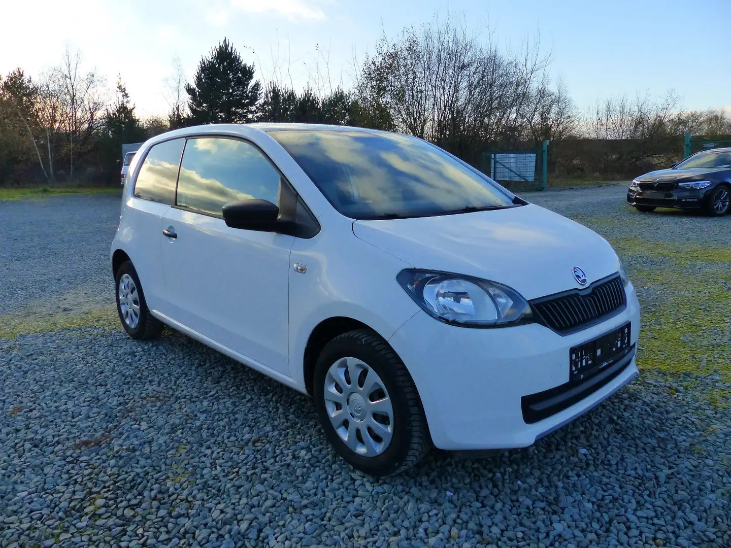 Skoda Citigo Active*Scheckheft*NAVI*Bluetooth*Klima Weiß - 2