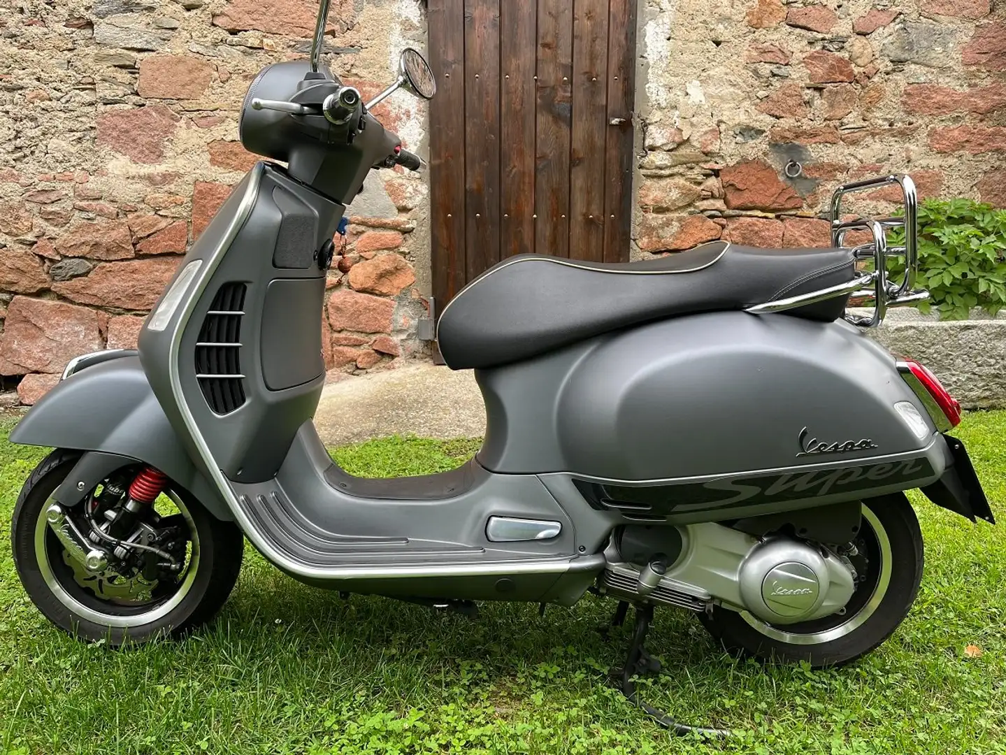 Vespa GTS Super Sport Super Sport 300 Grijs - 1