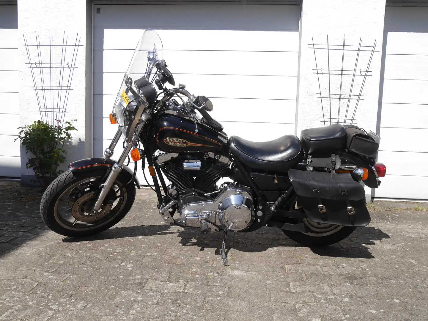 Harley-Davidson Low Rider FXR Noir - 1