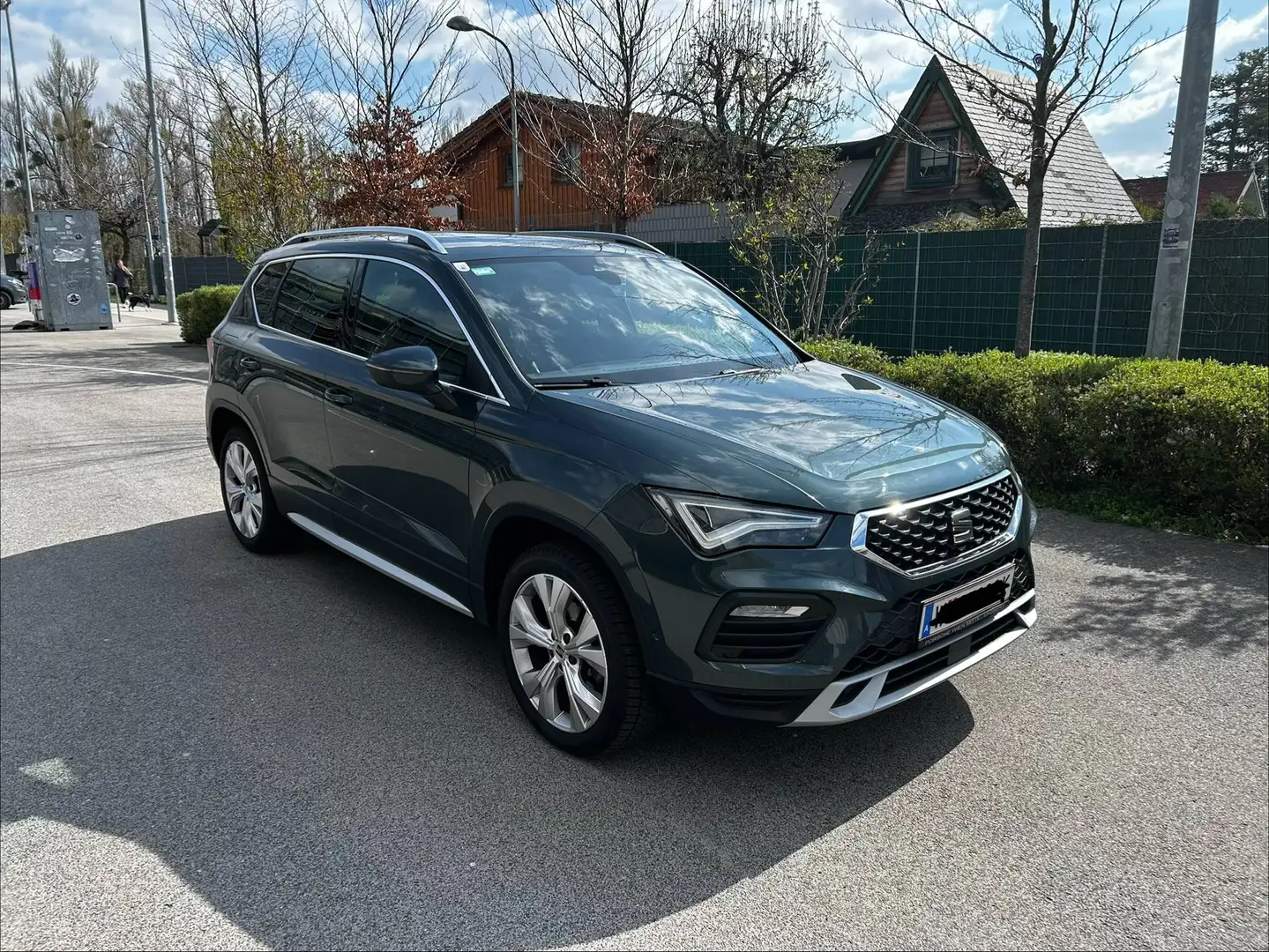 SEAT Ateca Ateca 1,5 Xperience ACT TSI DSG Xperience Grün - 1