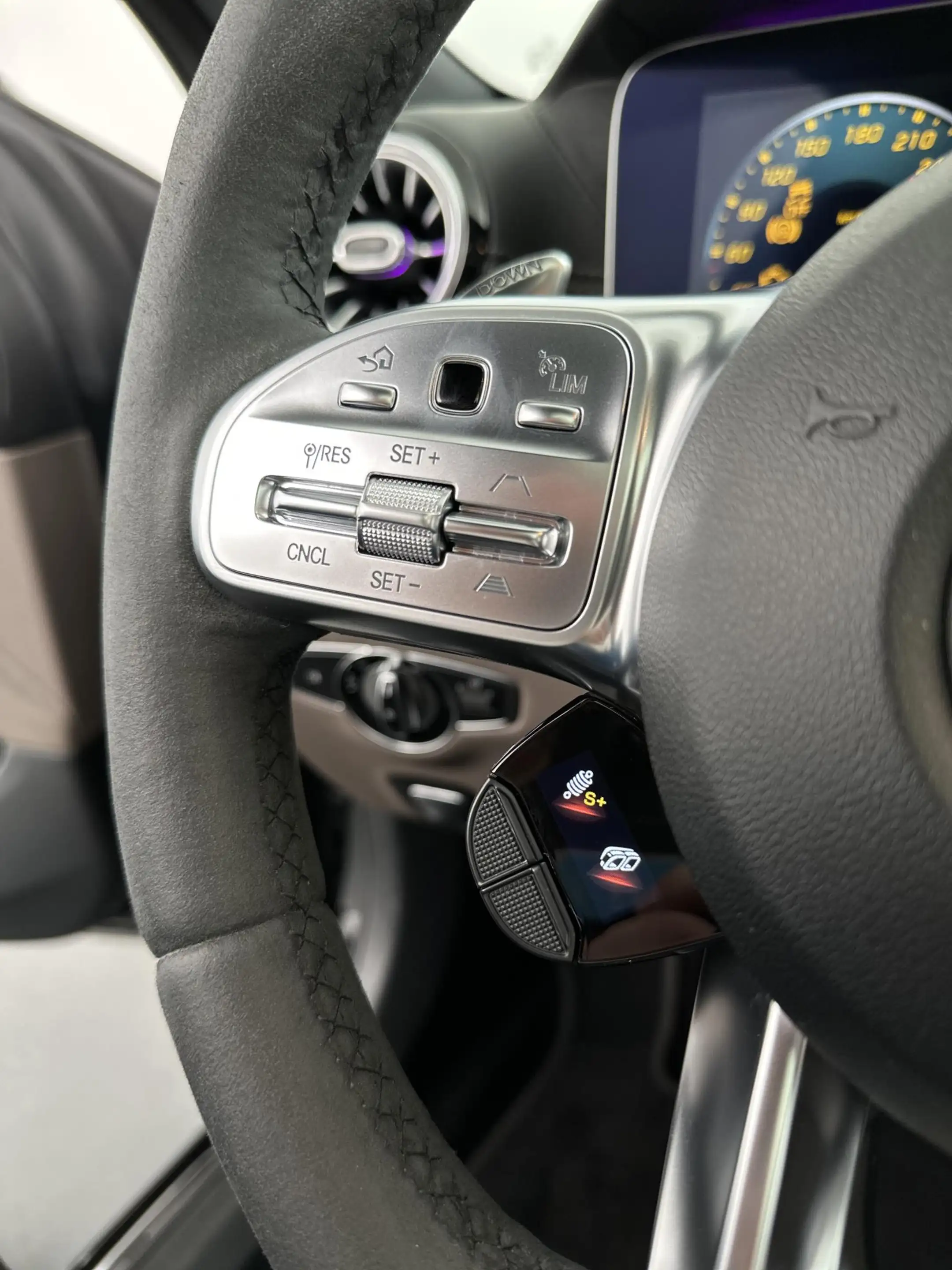 Mercedes-Benz AMG GT 4-Door Coupe AMG 63 S 4MATIC+ Premium Plus dealer — photo 11