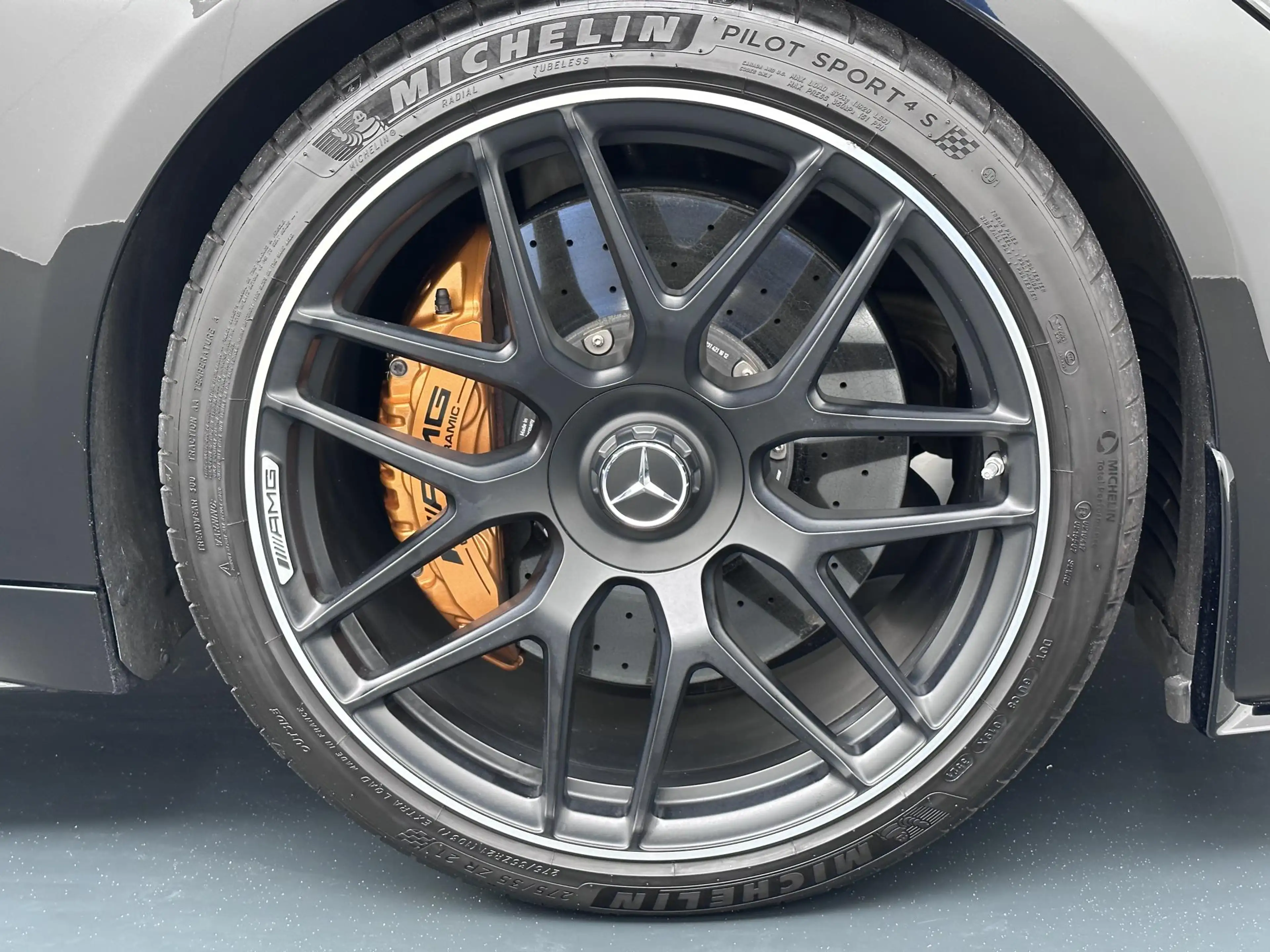 Mercedes-Benz AMG GT 4-Door Coupe AMG 63 S 4MATIC+ Premium Plus dealer — photo 6