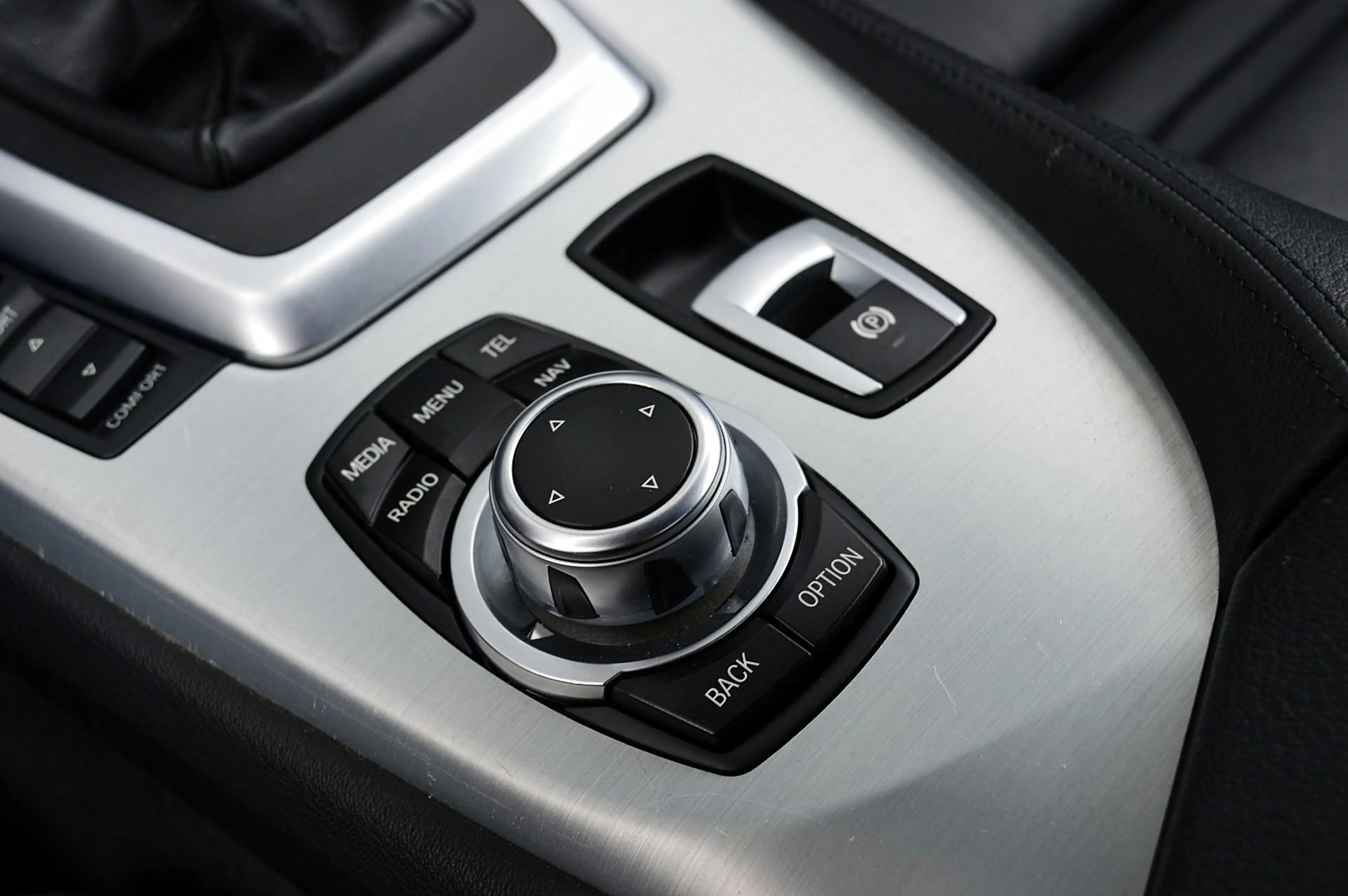 BMW Z4 Roadster sDrive18i M-Sport Rijklaarprijs-Garantie — photo 24