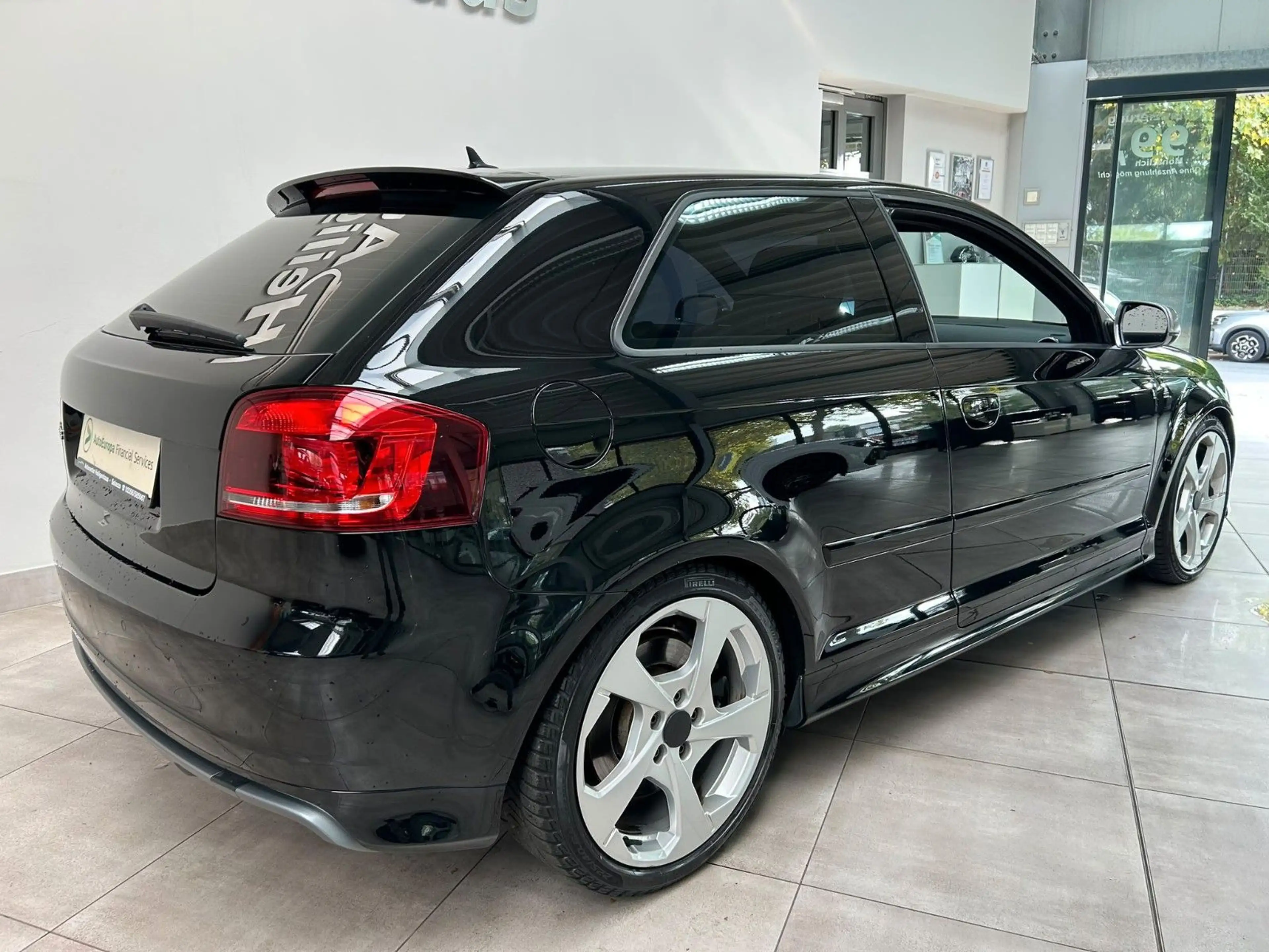 Audi S3 2.0 TFSI quattro Leder Navi-Plus eGSD — photo 4