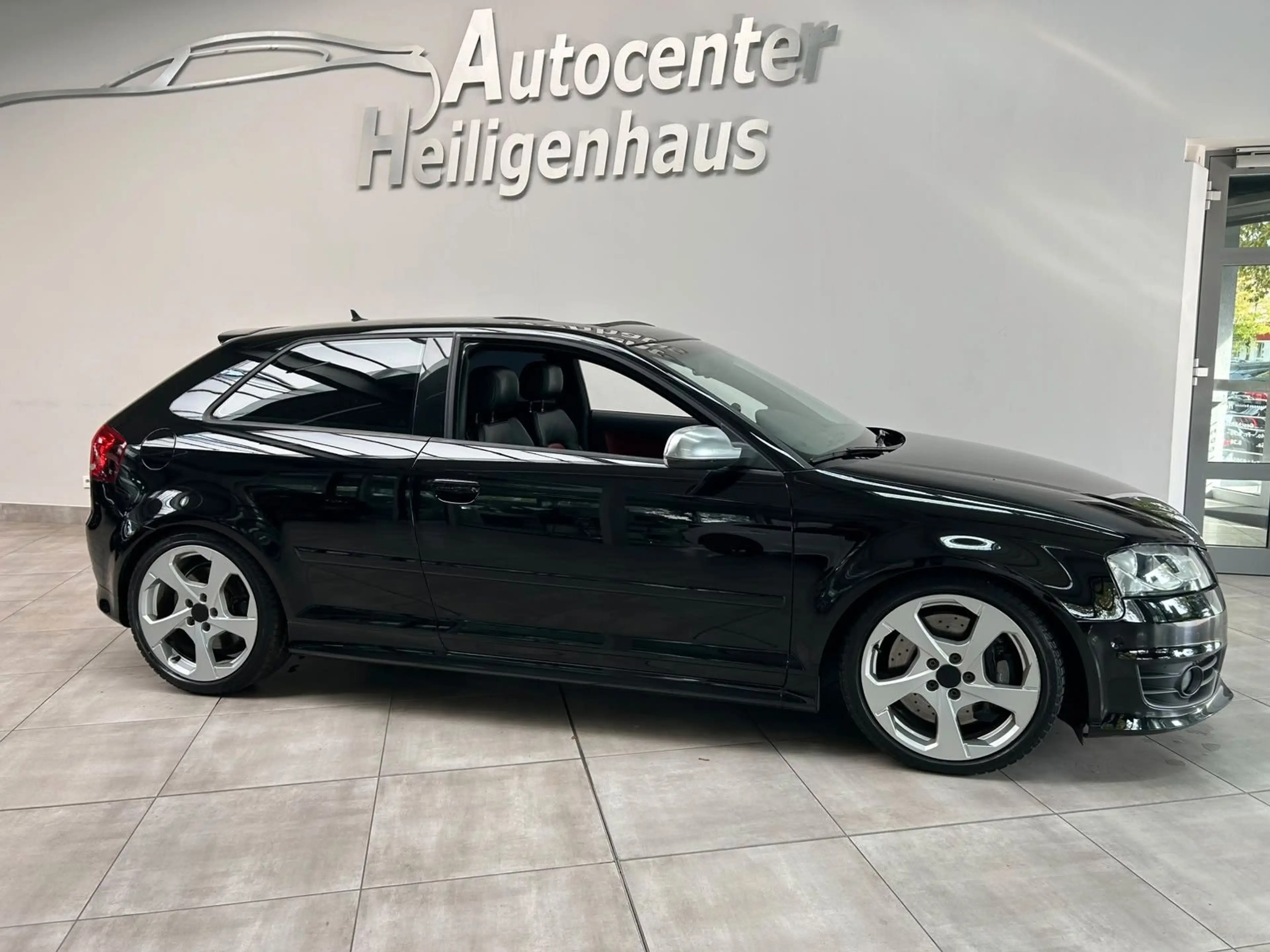 Audi S3 2.0 TFSI quattro Leder Navi-Plus eGSD — photo 3
