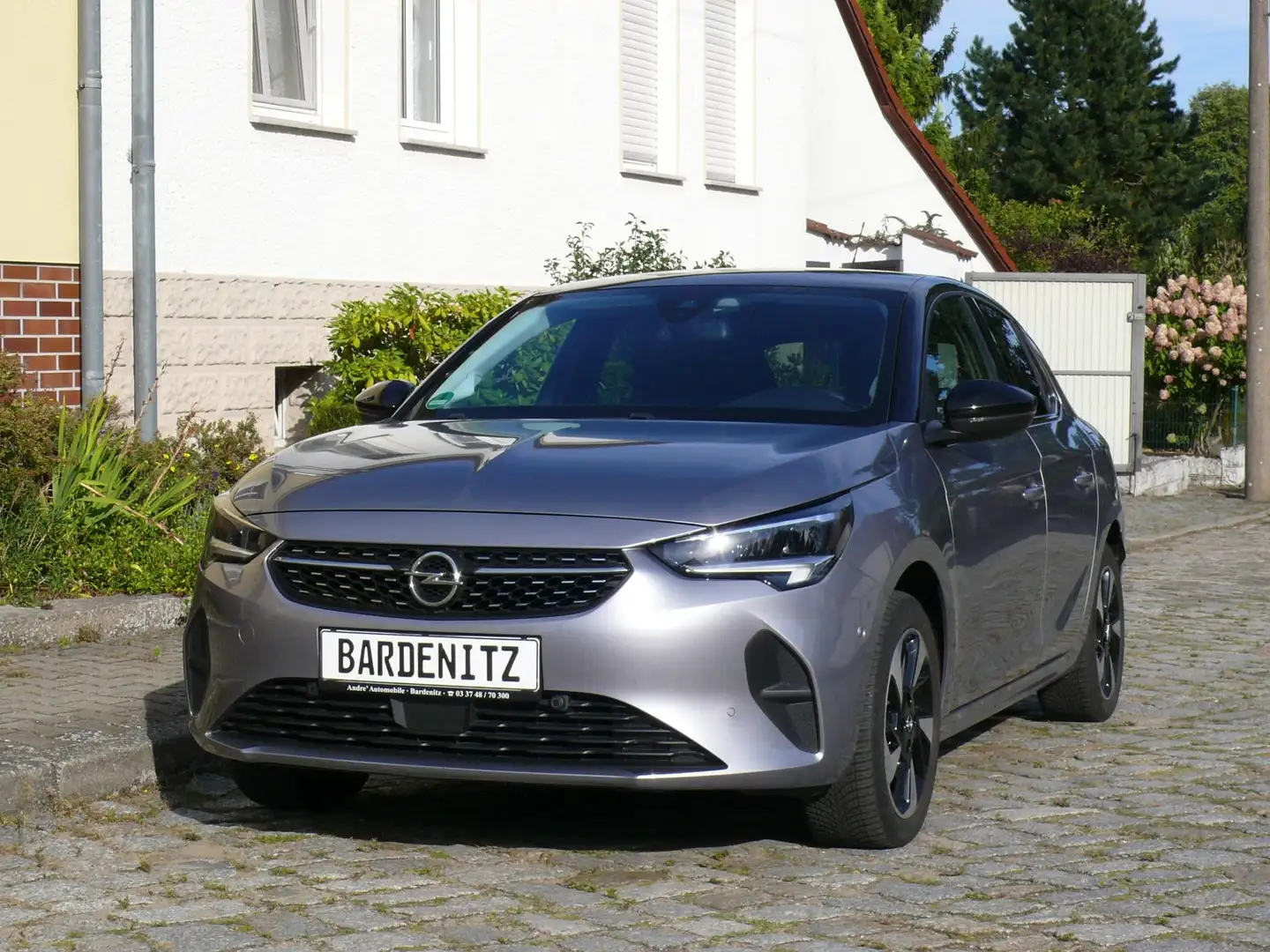 Opel Corsa-e e Elegance Super Ausstattung NP 32 T Euro Grau - 1