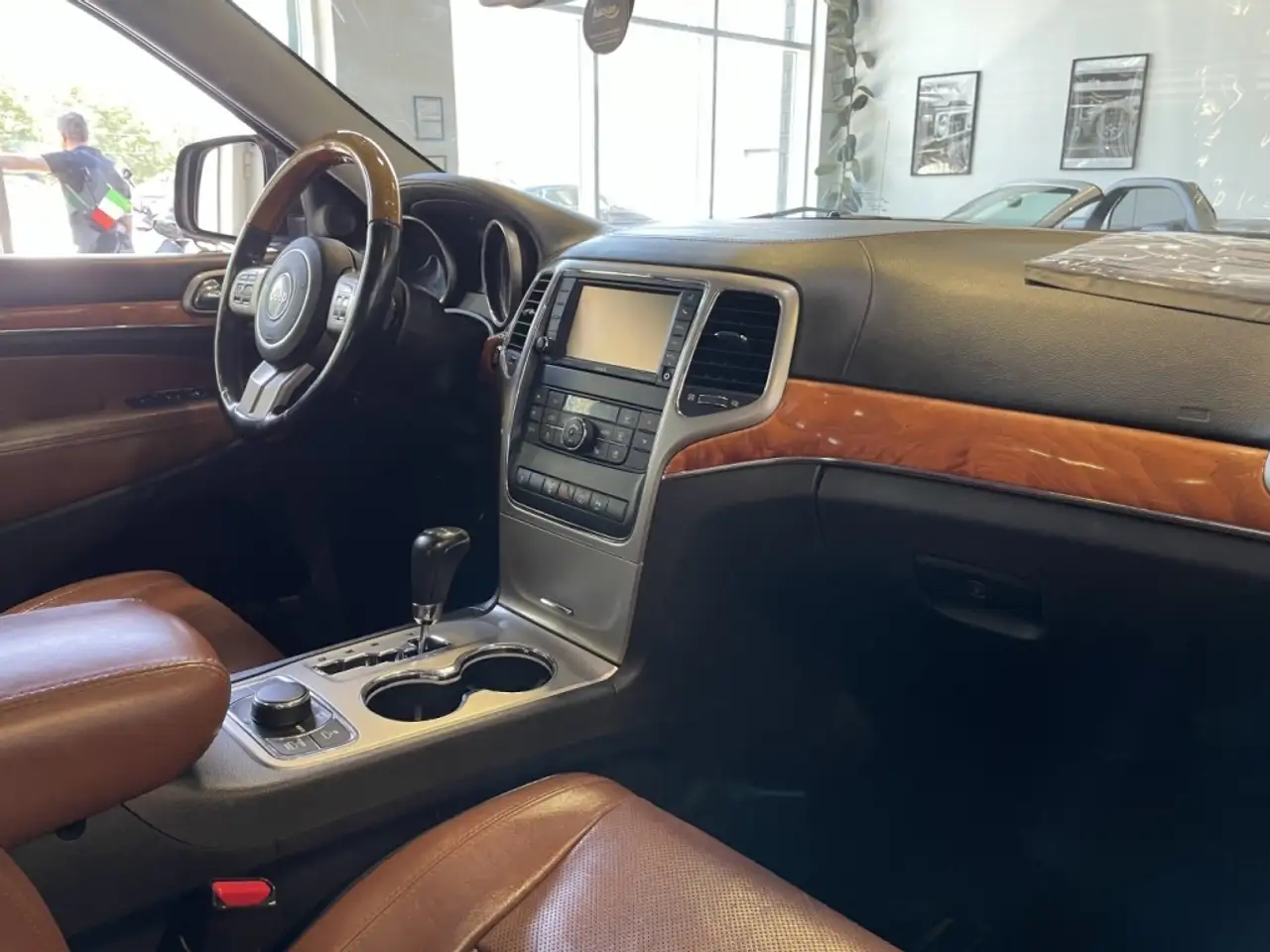 Jeep Grand Cherokee photo Jeep Grand Cherokee