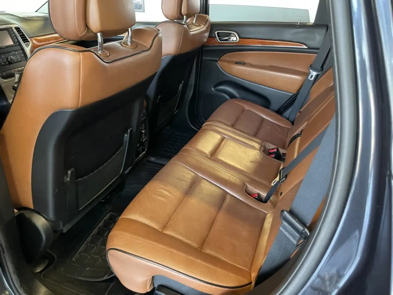 Jeep Grand Cherokee photo Jeep Grand Cherokee