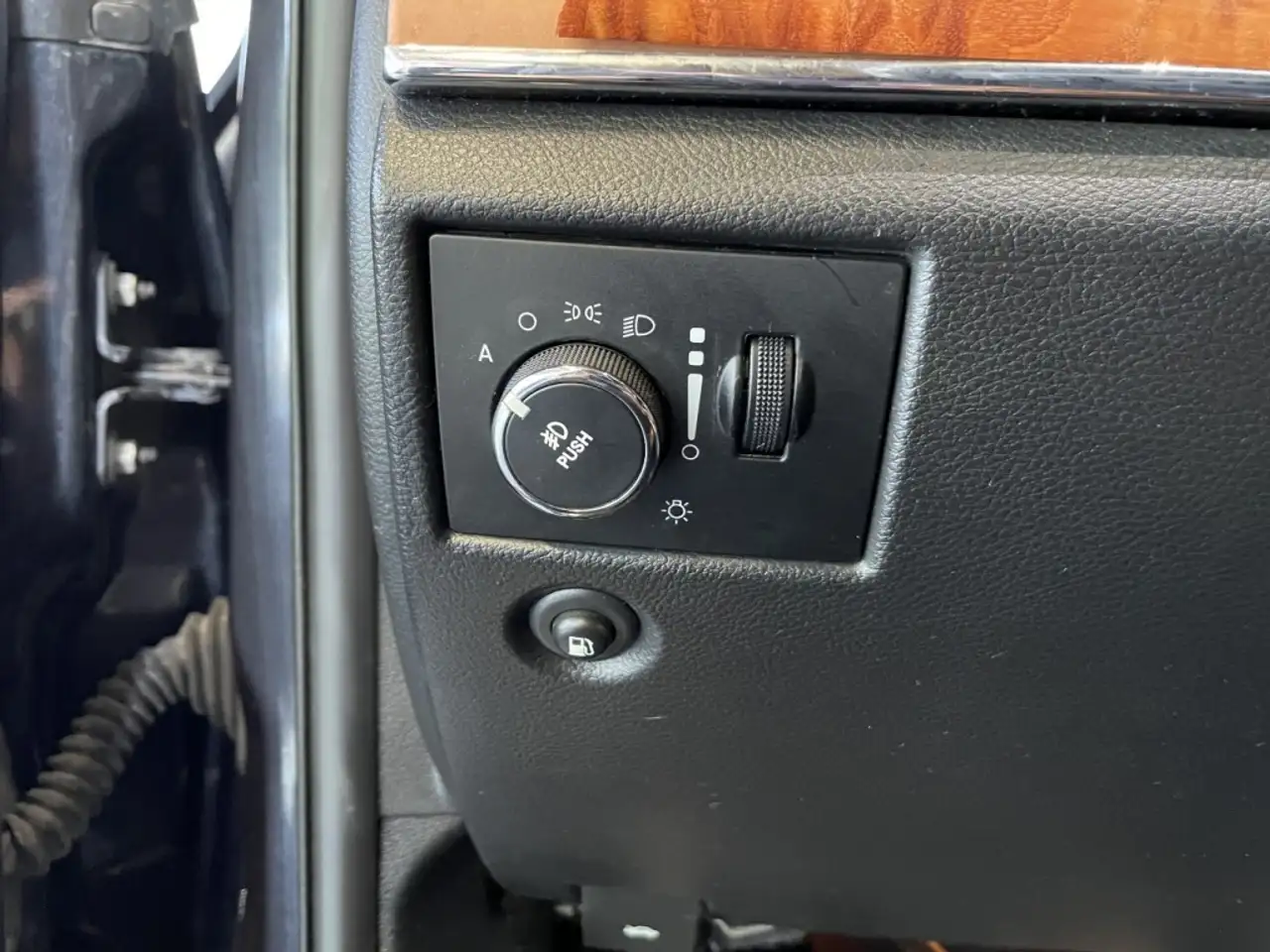 Jeep Grand Cherokee photo Jeep Grand Cherokee