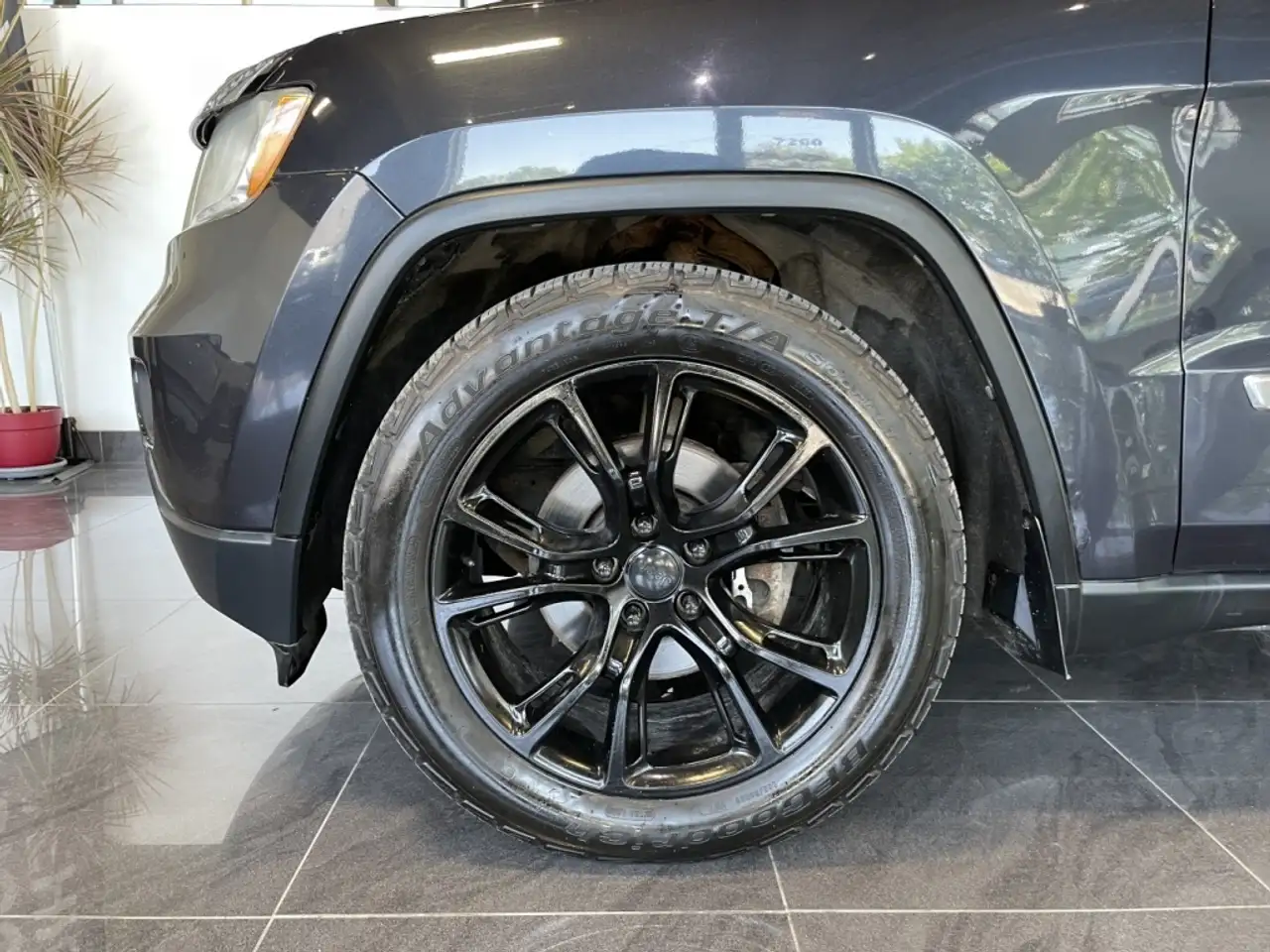 Jeep Grand Cherokee photo Jeep Grand Cherokee