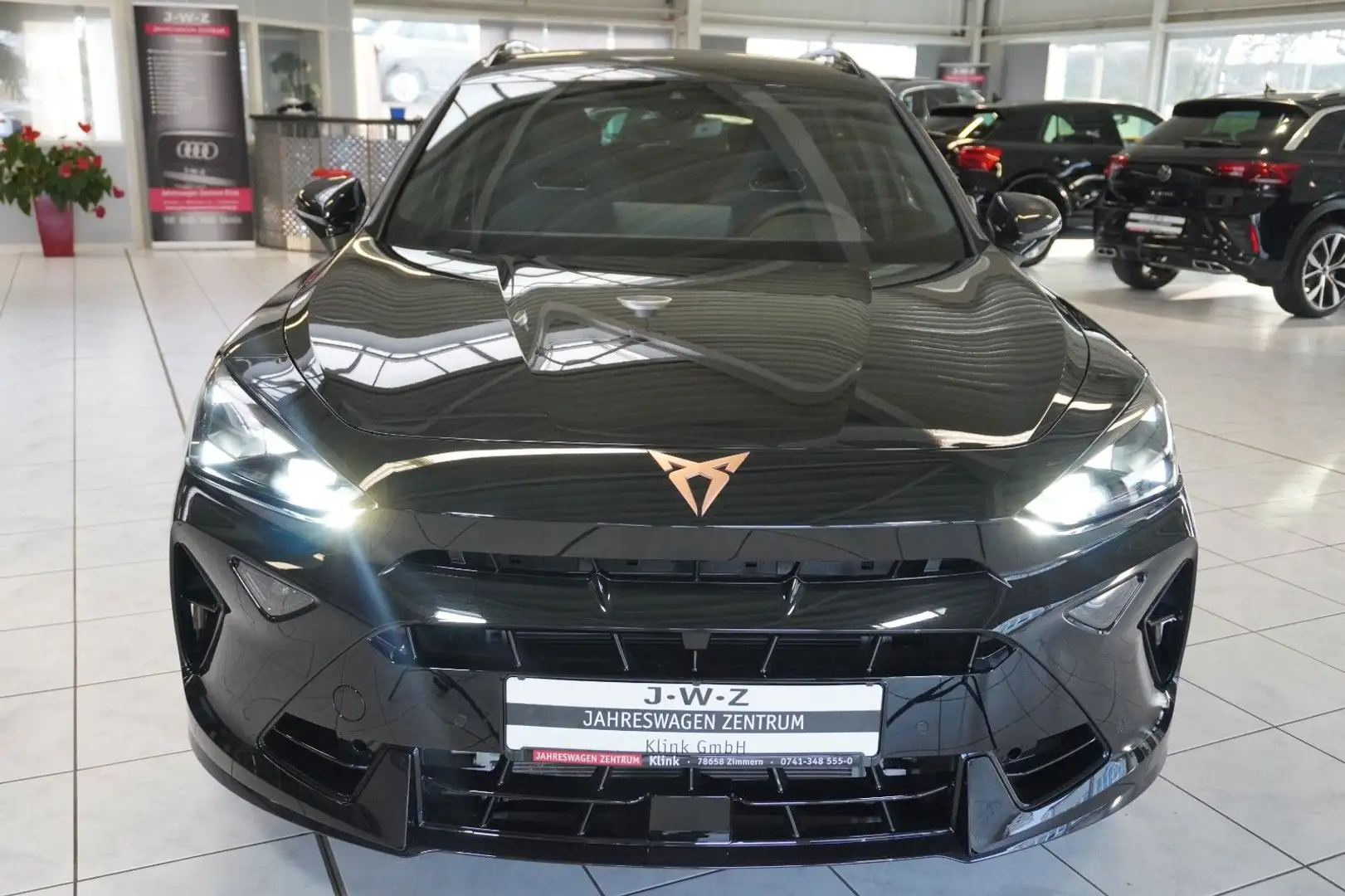 CUPRA Formentor VZ 2.0 TSI DSG 4DR*AHK*MATRIX*SENNHEIS Schwarz - 2