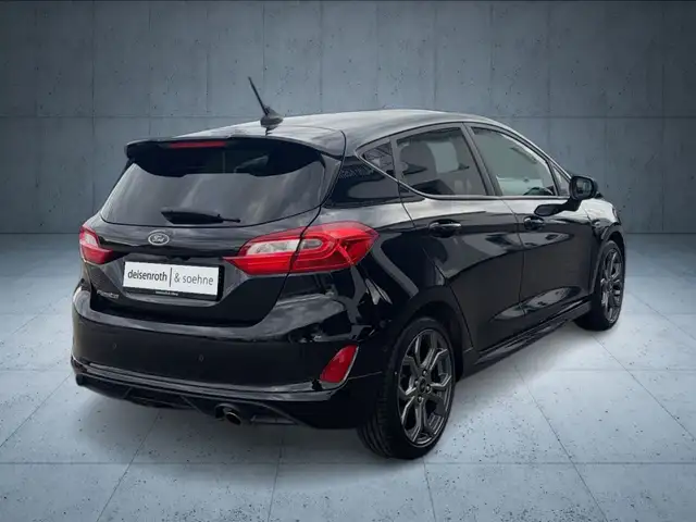 Ford Fiesta view 5