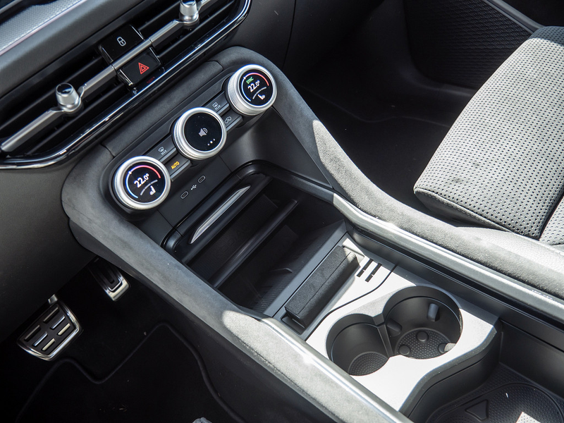 Skoda Kodiaq 1.5 TSI iV Sportline AHK ACC HUD 360° — photo 10