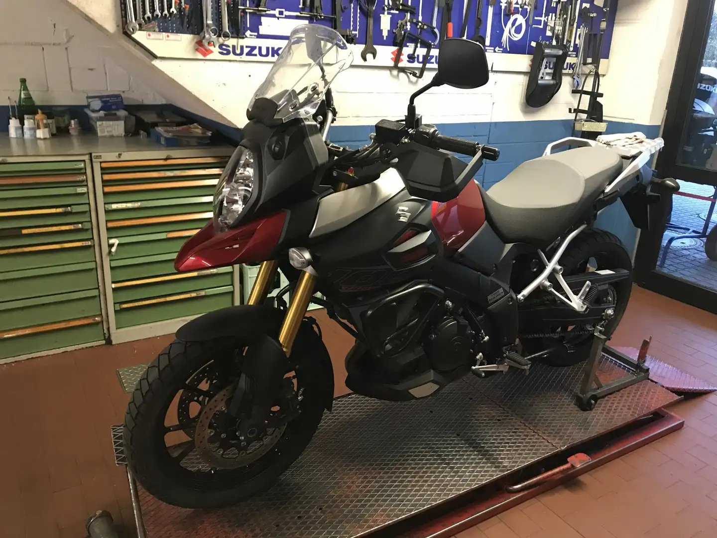 Suzuki V-Strom 1000 1.Hd, Scheckheft, TüV/AU/Inspektion NEU! Rood - 2