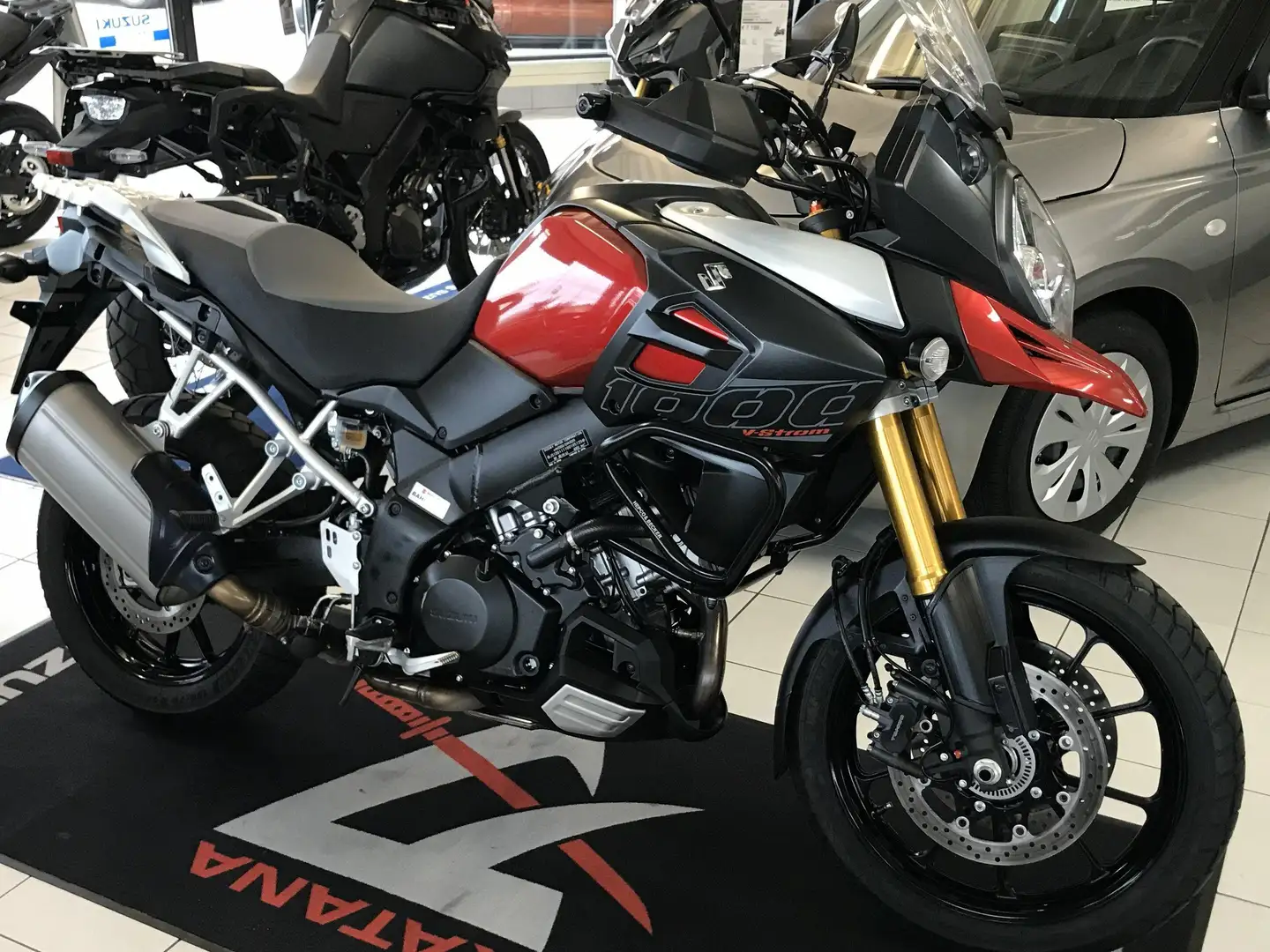 Suzuki V-Strom 1000 1.Hd, Scheckheft, TüV/AU/Inspektion NEU! Roşu - 2